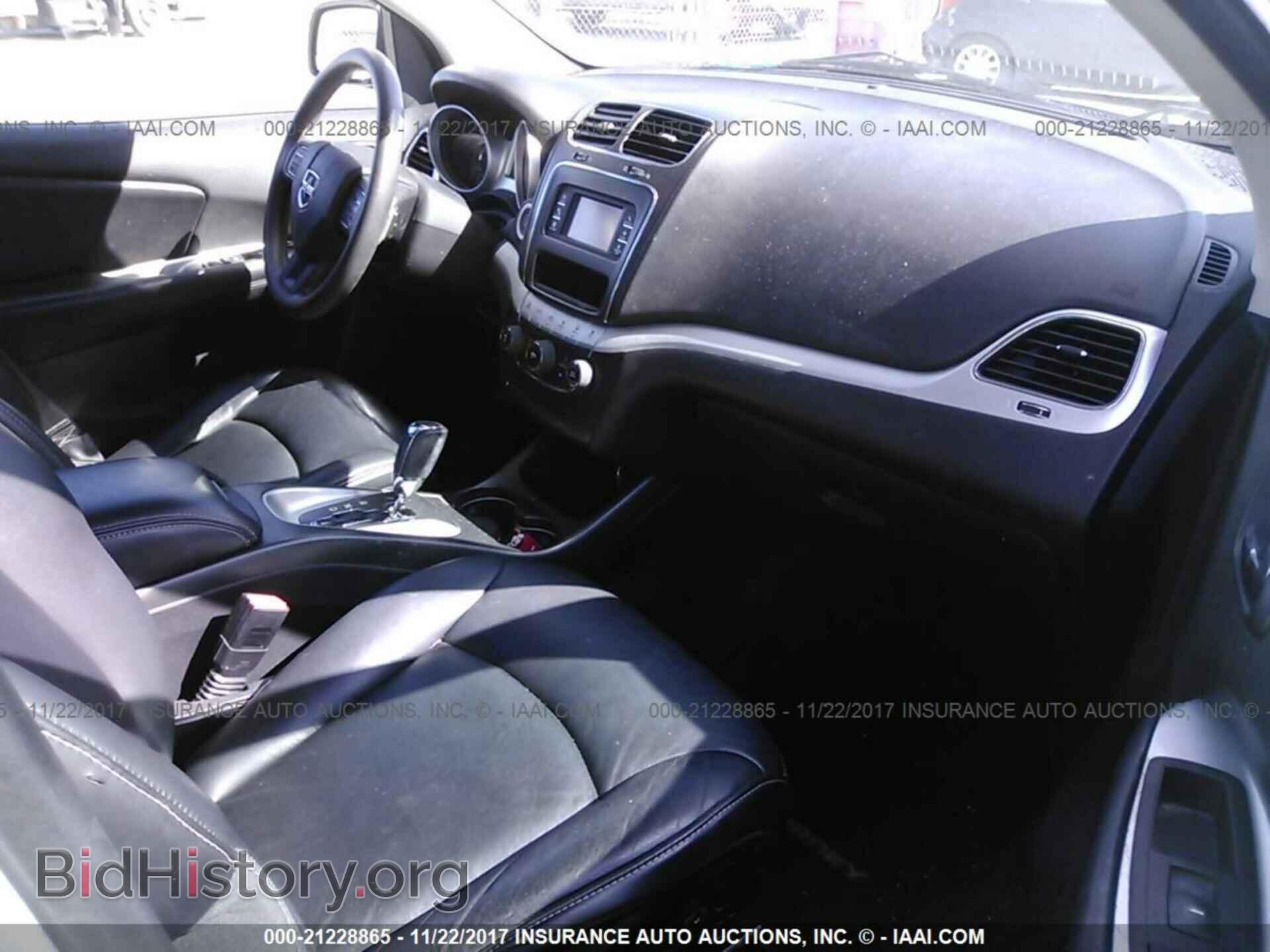 2012 Dodge Journey - VIN: 3C4PDCBG0CT213455 - Фото 5