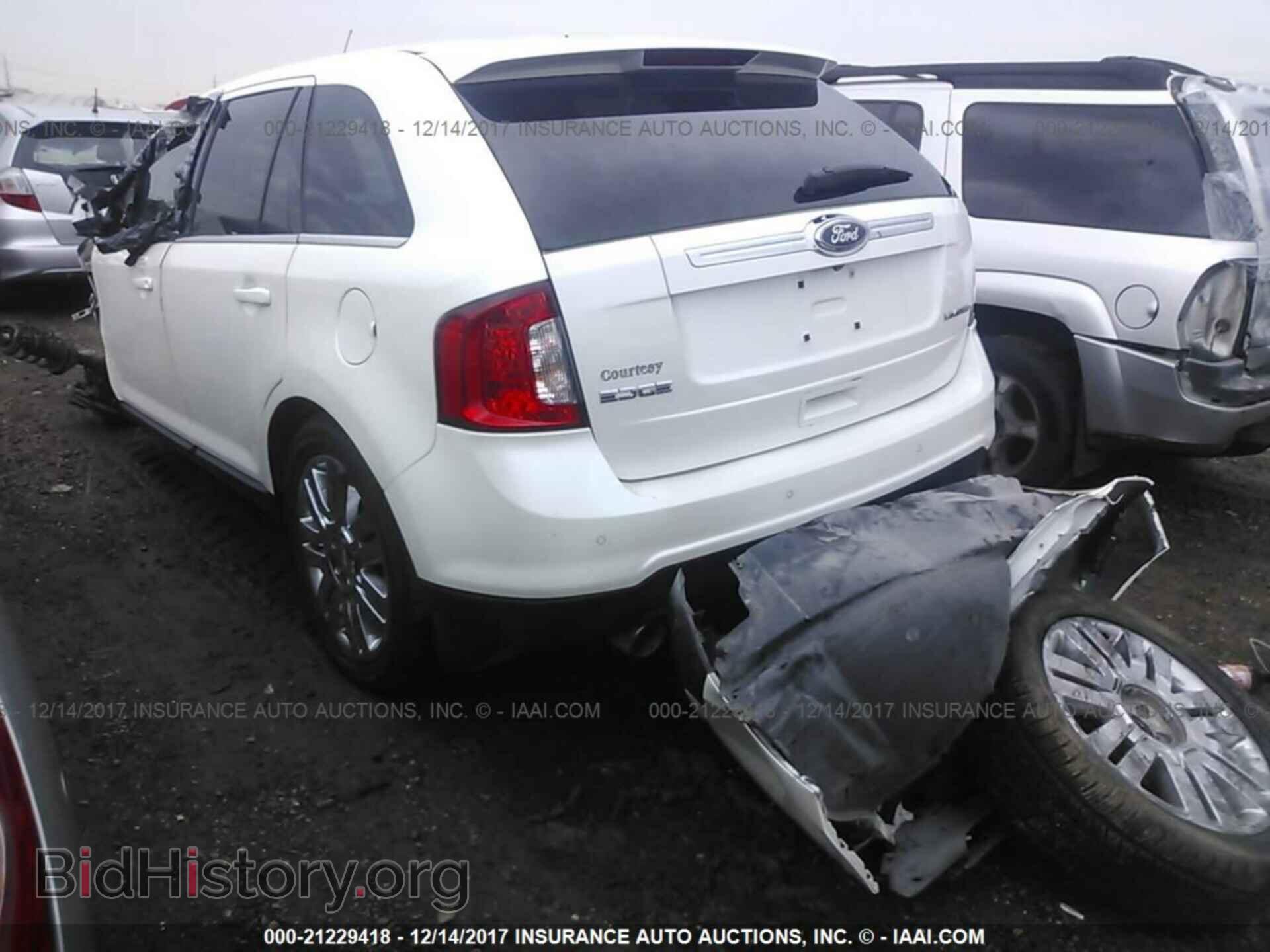 2011 Ford Edge - VIN: 2FMDK3KC0BBA62189 - Фото 3