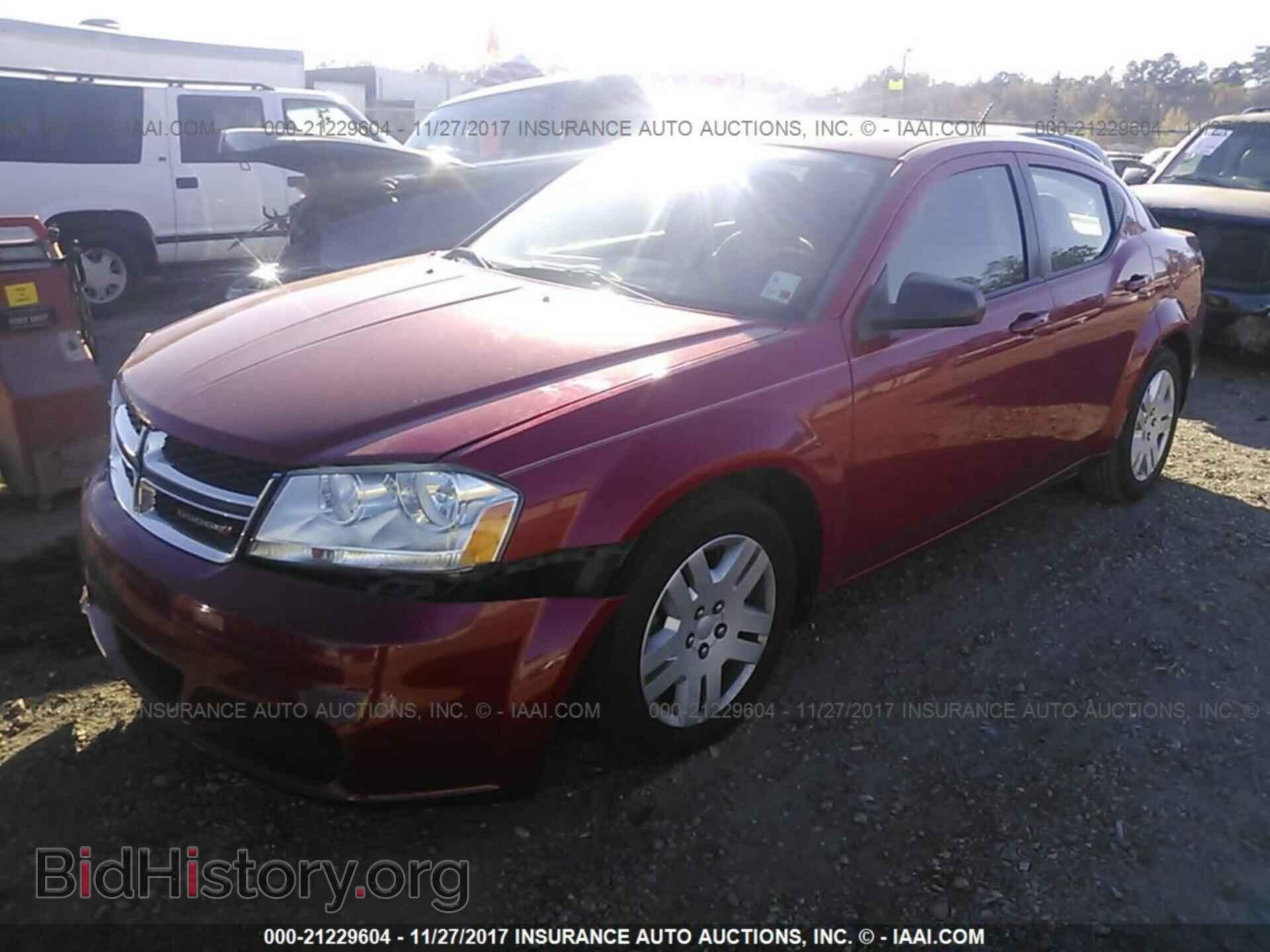 2014 Dodge Avenger - VIN: 1C3CDZAB9EN126099 - Фото 2