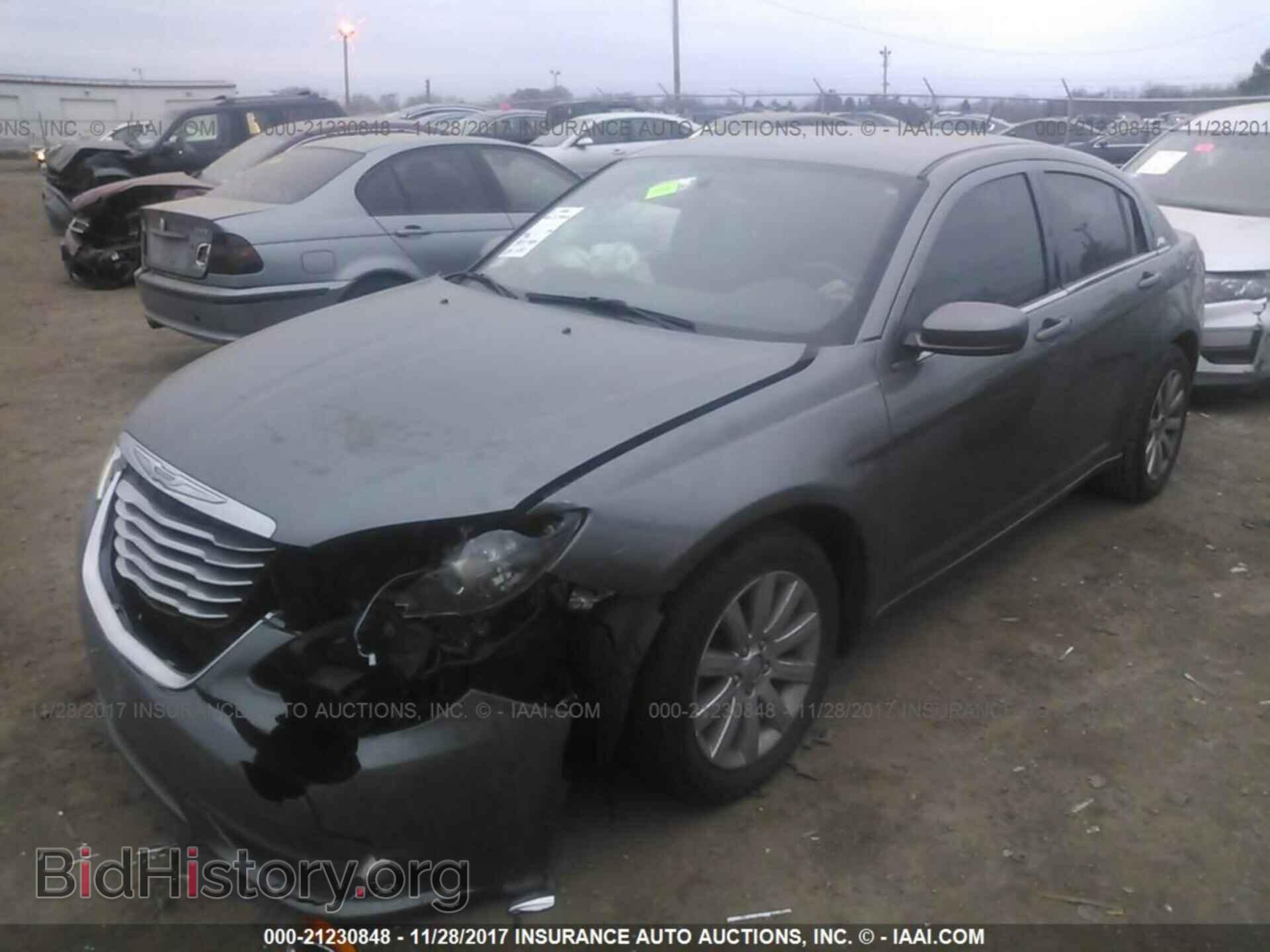 2012 Chrysler 200 - VIN: 1C3CCBBB4CN289264 - Photo 2