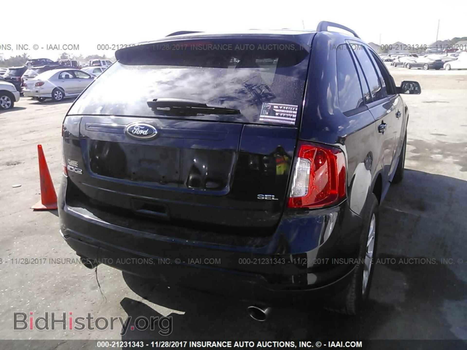 2014 Ford Edge - VIN: 2FMDK3JC4EBA33672 - Photo 4