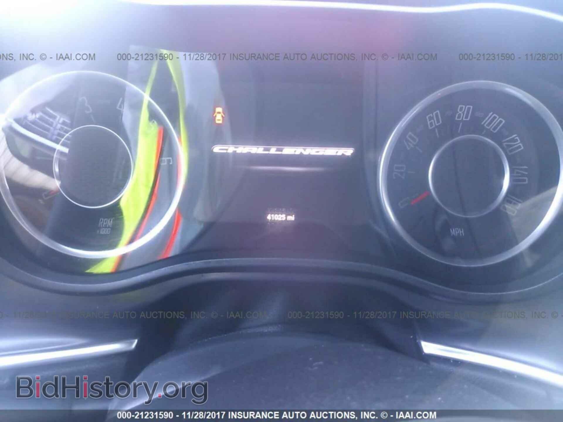 2015 Dodge Challenger - VIN: 2C3CDZAG4FH737180 - Photo 7