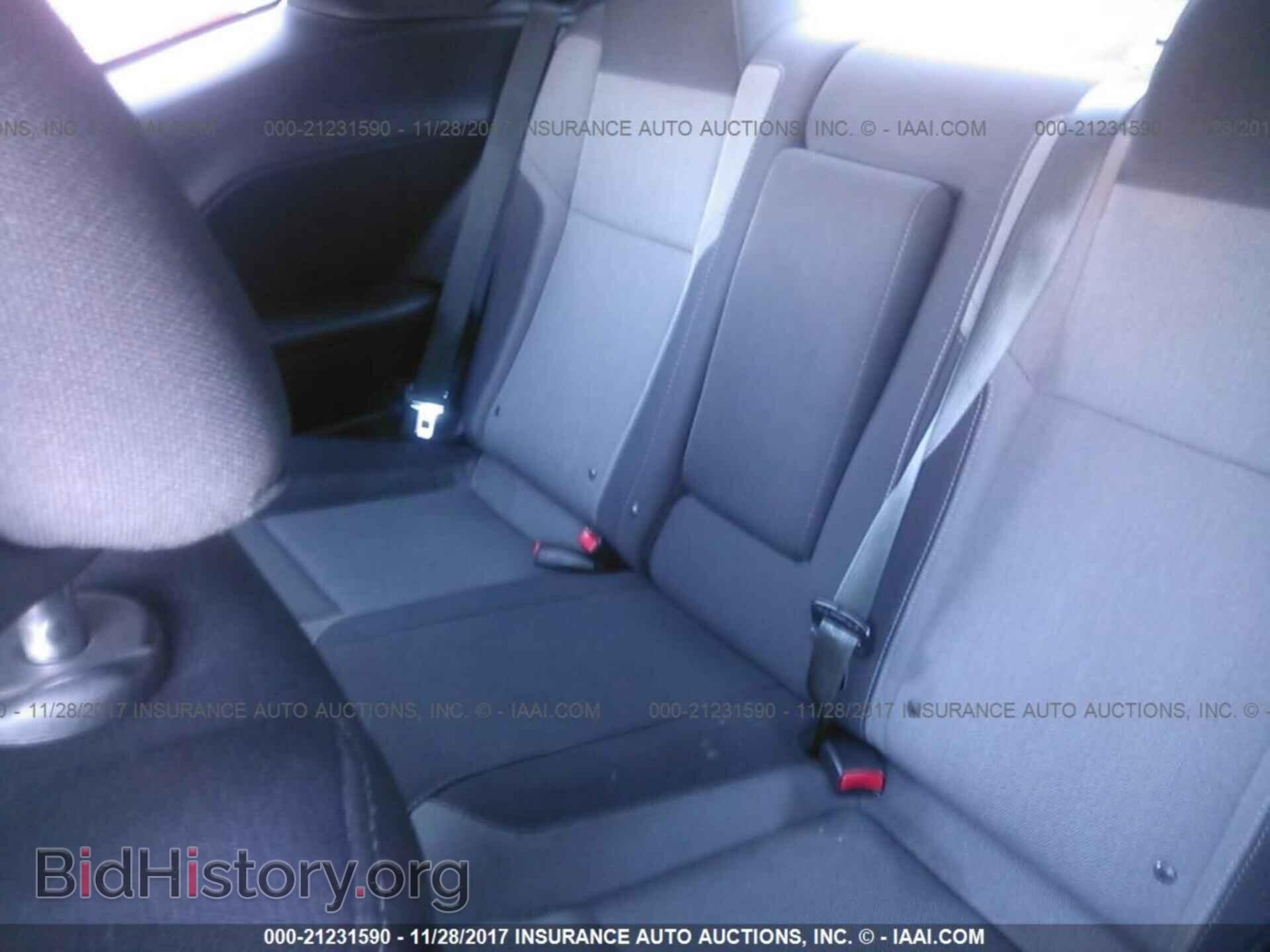 2015 Dodge Challenger - VIN: 2C3CDZAG4FH737180 - Photo 8