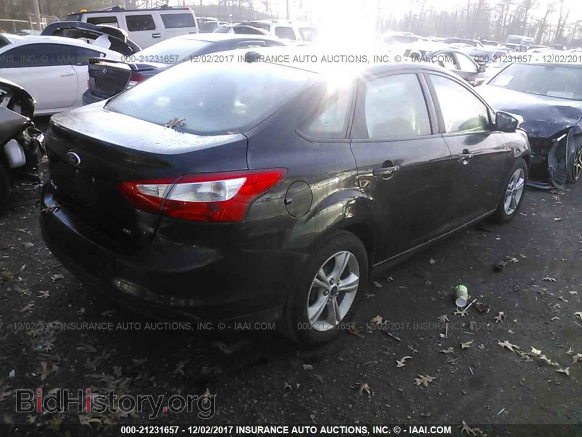 2014 Ford Focus - VIN: 1FADP3F29EL448417 - Photo 4
