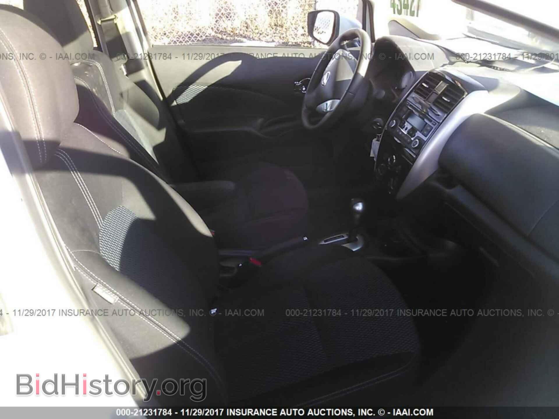 2015 Nissan Versa note - VIN: 3N1CE2CP3FL384065 - Фото 5