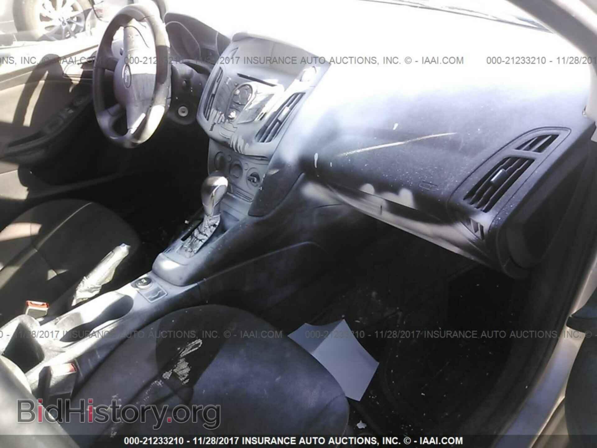 2014 Ford Focus - VIN: 1FADP3E23EL117401 - Photo 5