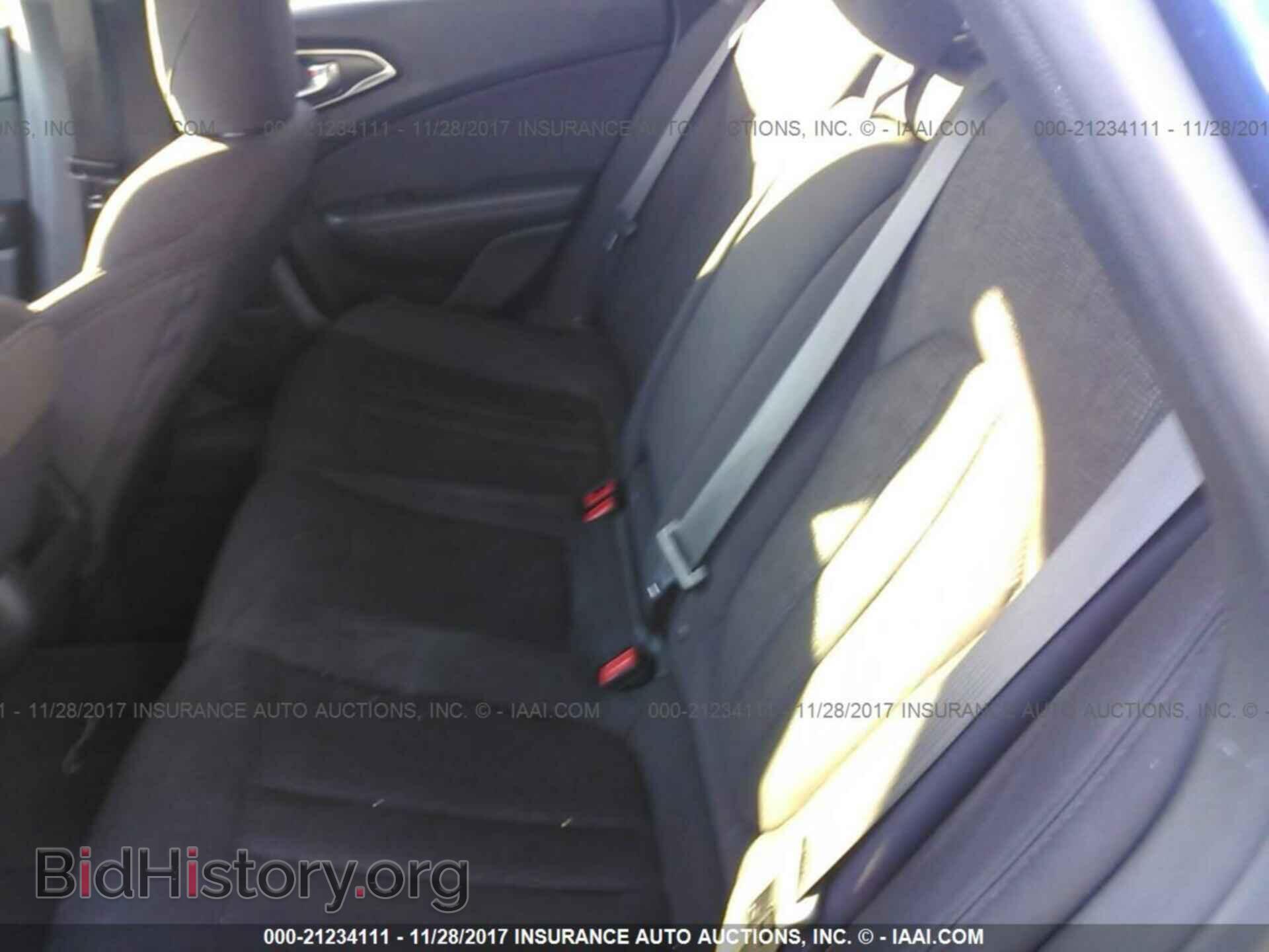2016 Chrysler 200 - VIN: 1C3CCCAB4GN107561 - Фото 8