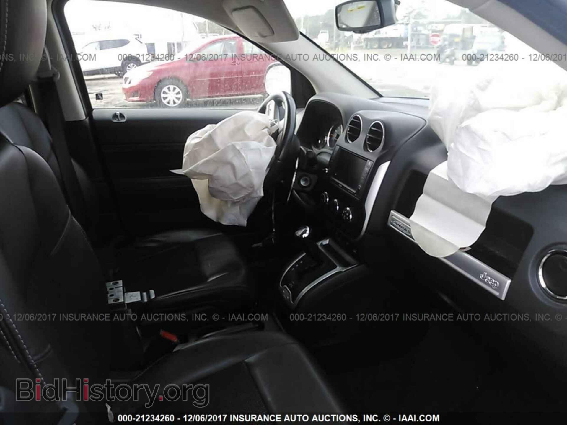 2014 Jeep Compass - VIN: 1C4NJCEB8ED603566 - Photo 5