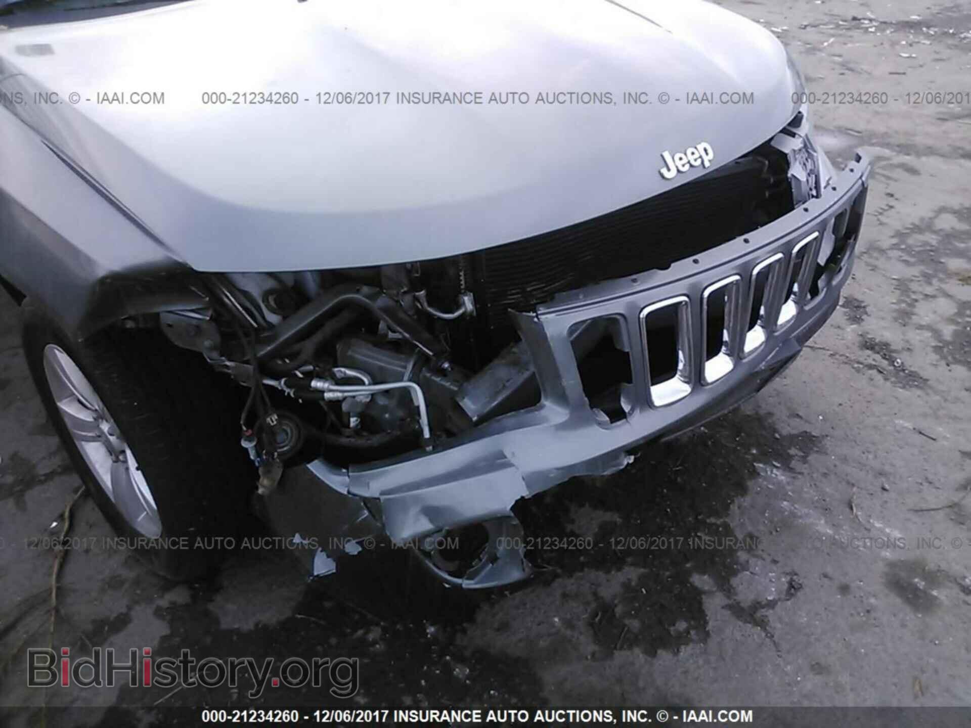 2014 Jeep Compass - VIN: 1C4NJCEB8ED603566 - Photo 6