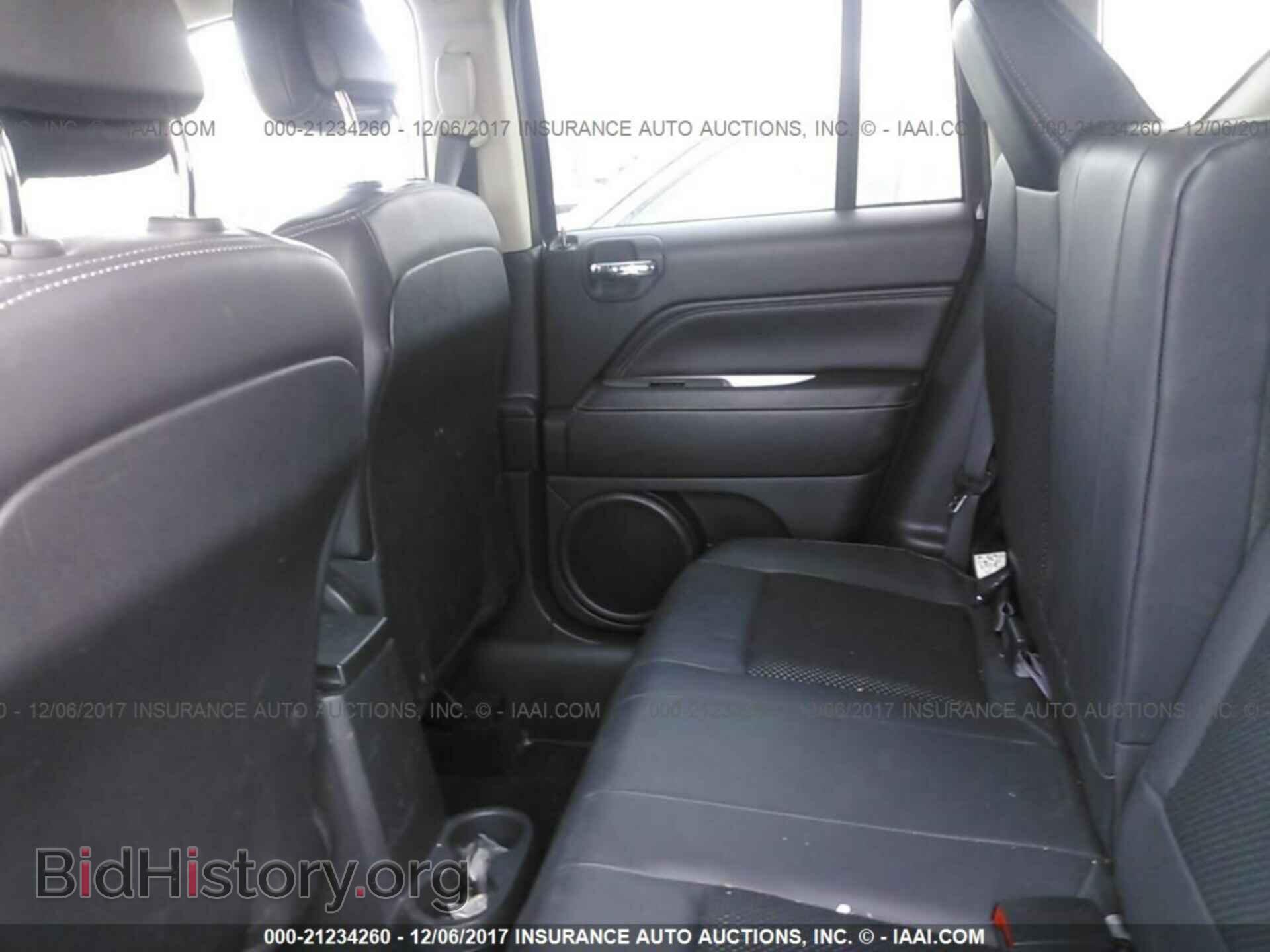 2014 Jeep Compass - VIN: 1C4NJCEB8ED603566 - Photo 8
