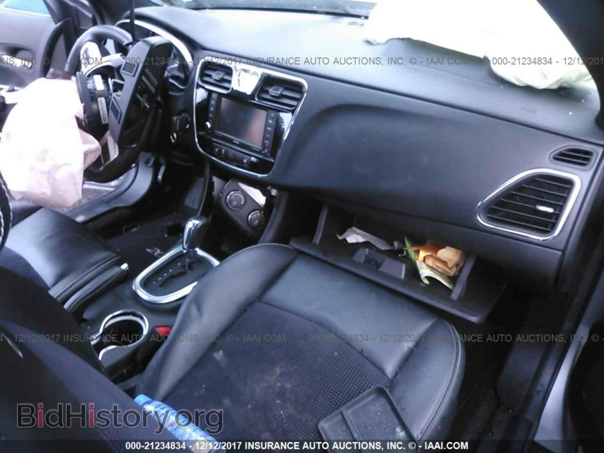 2013 Chrysler 200 - VIN: 1C3BCBGG8DN627783 - Photo 5