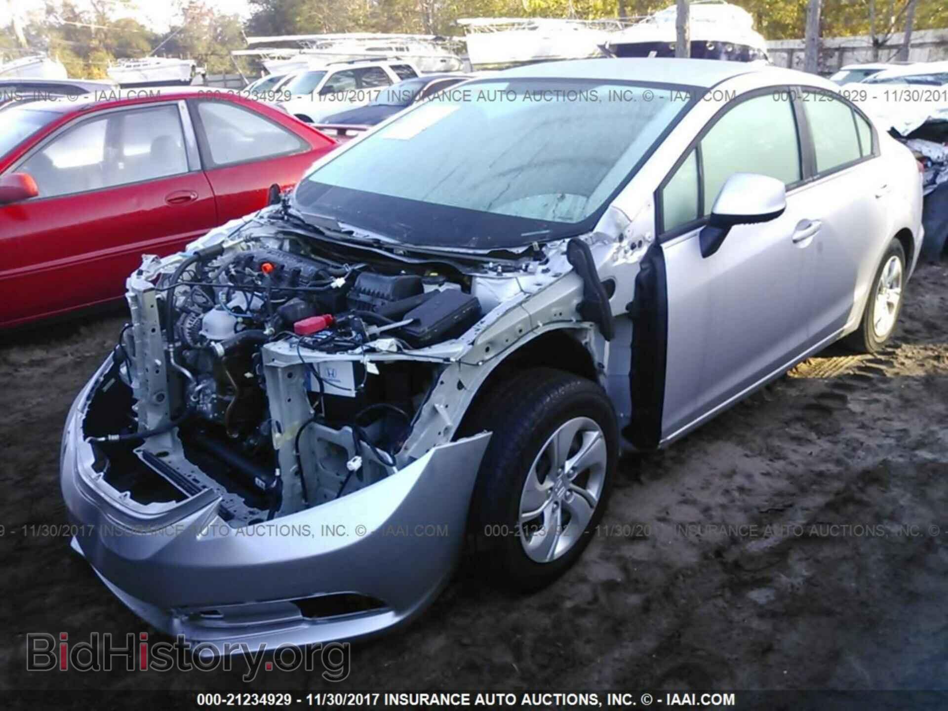 2013 Honda Civic - VIN: 19XFB2F55DE044897 - Photo 2
