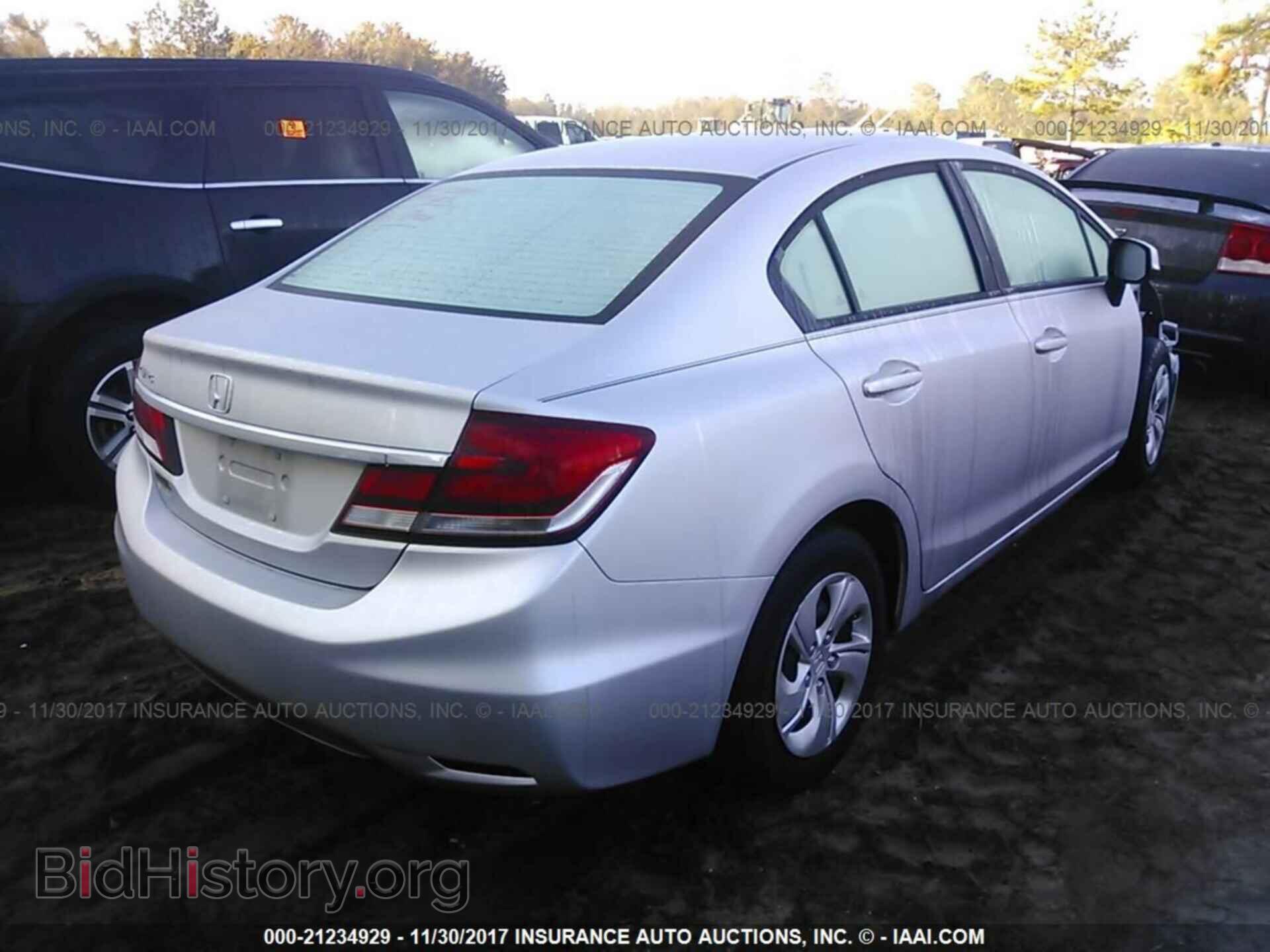 2013 Honda Civic - VIN: 19XFB2F55DE044897 - Photo 4