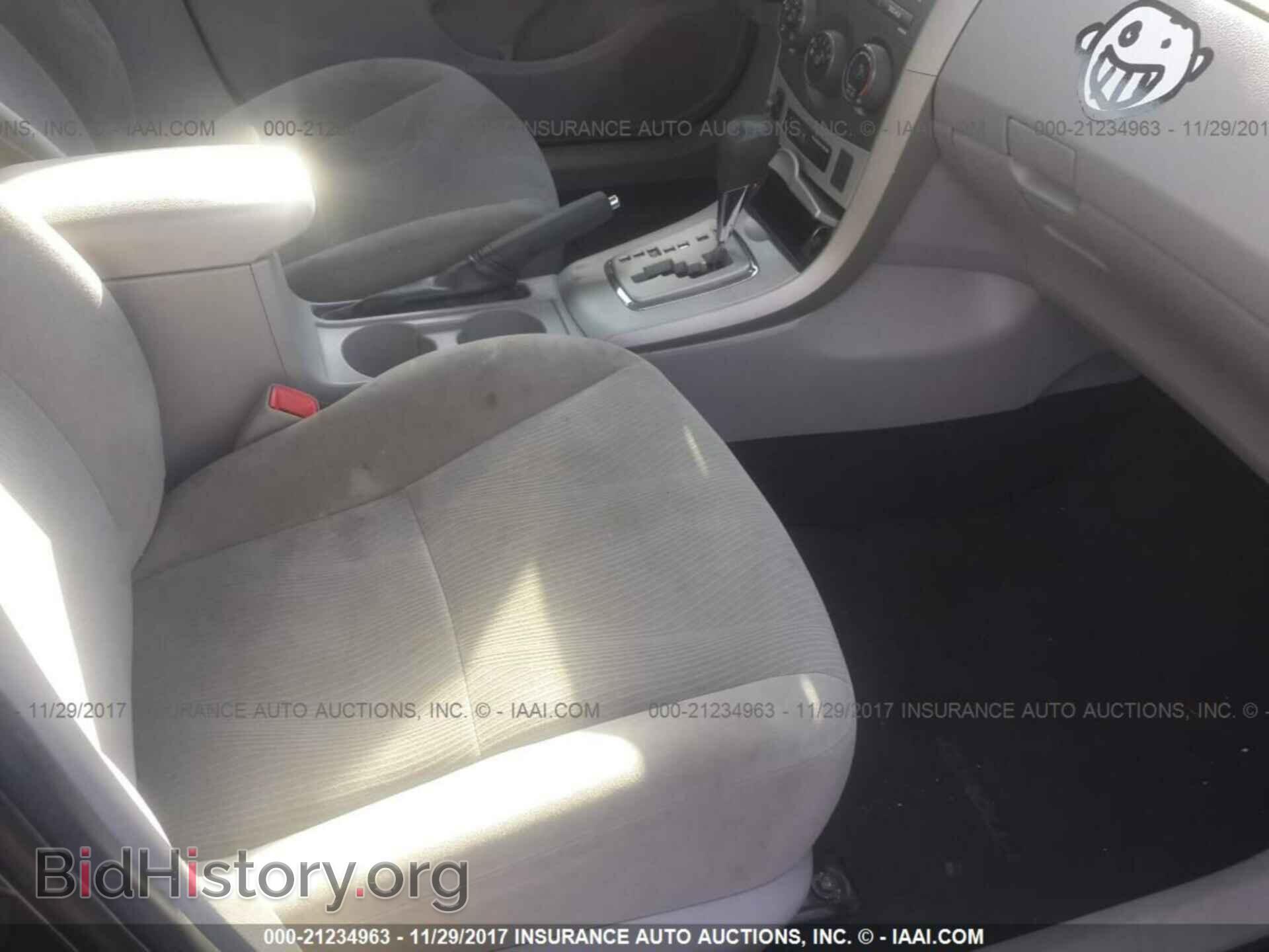2011 Toyota Corolla - VIN: 2T1BU4EE2BC667041 - Фото 5