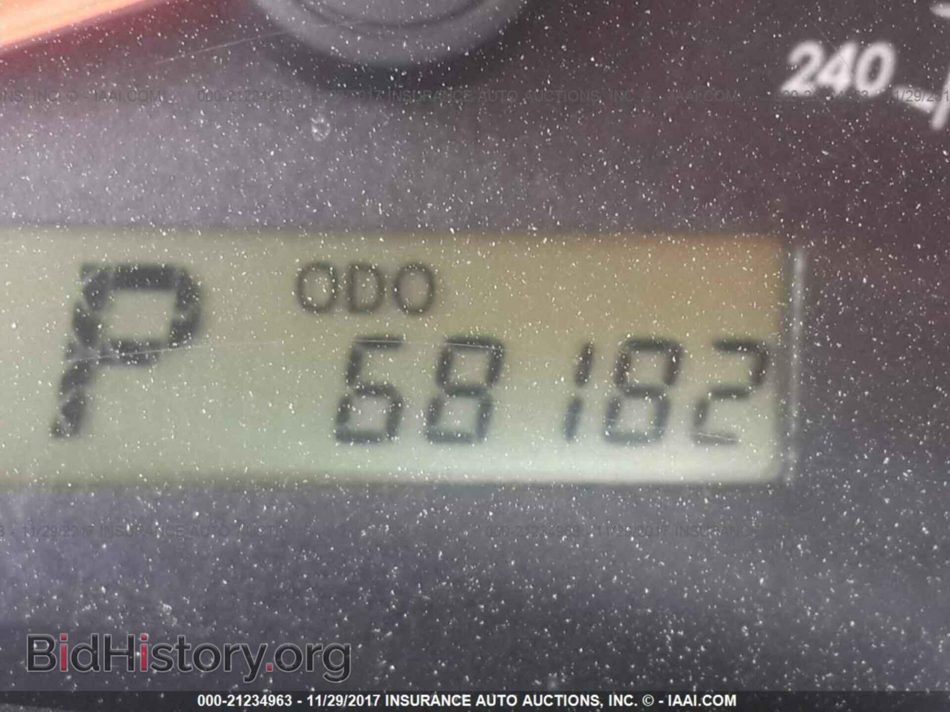 2011 Toyota Corolla - VIN: 2T1BU4EE2BC667041 - Фото 7