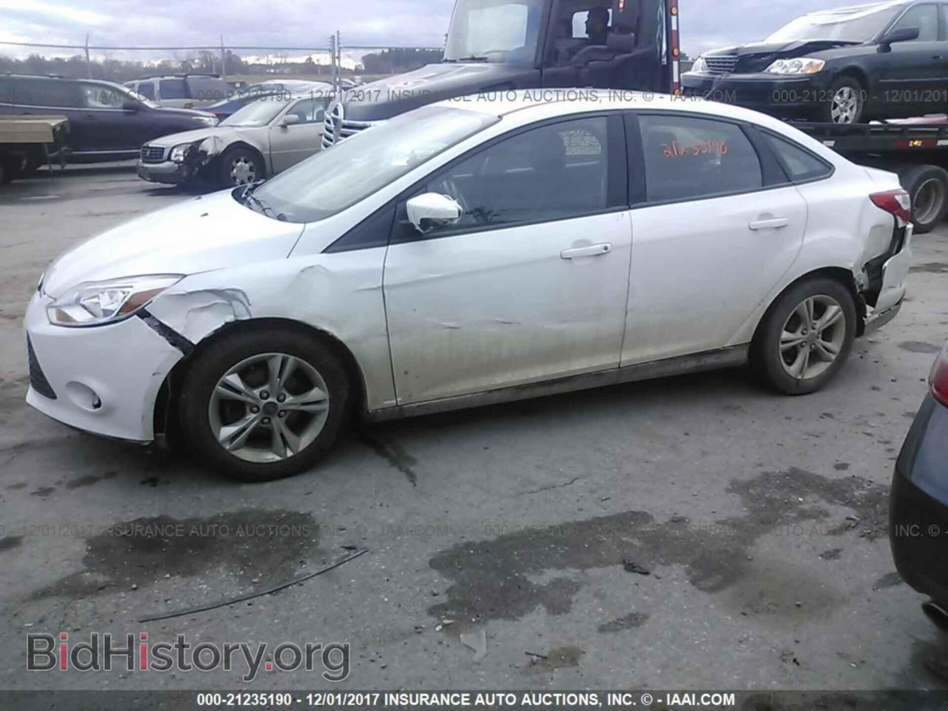 2014 Ford Focus - VIN: 1FADP3F22EL377495 - Photo 6