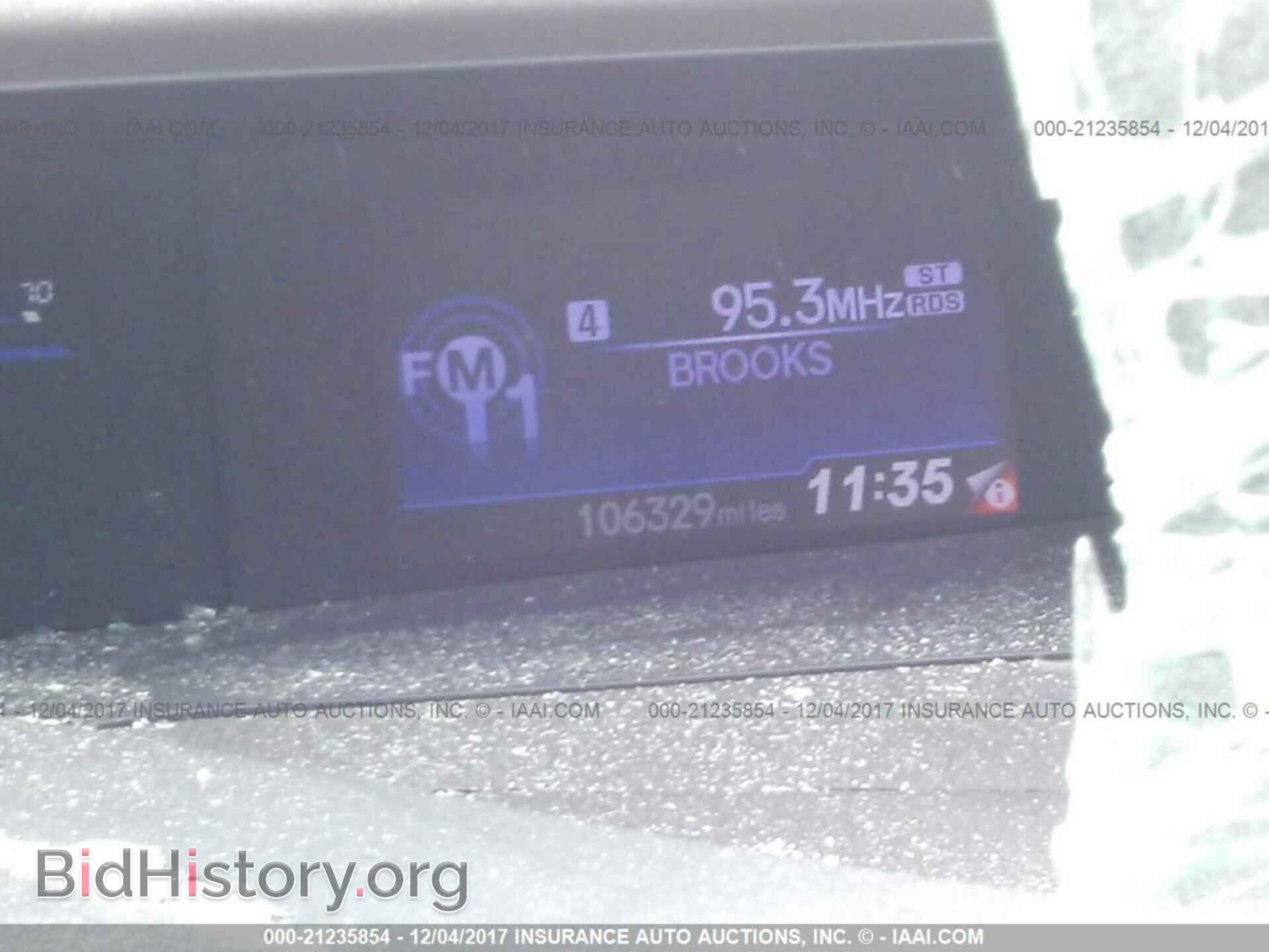 2012 Honda Civic - VIN: 2HGFB2F50CH323324 - Photo 7