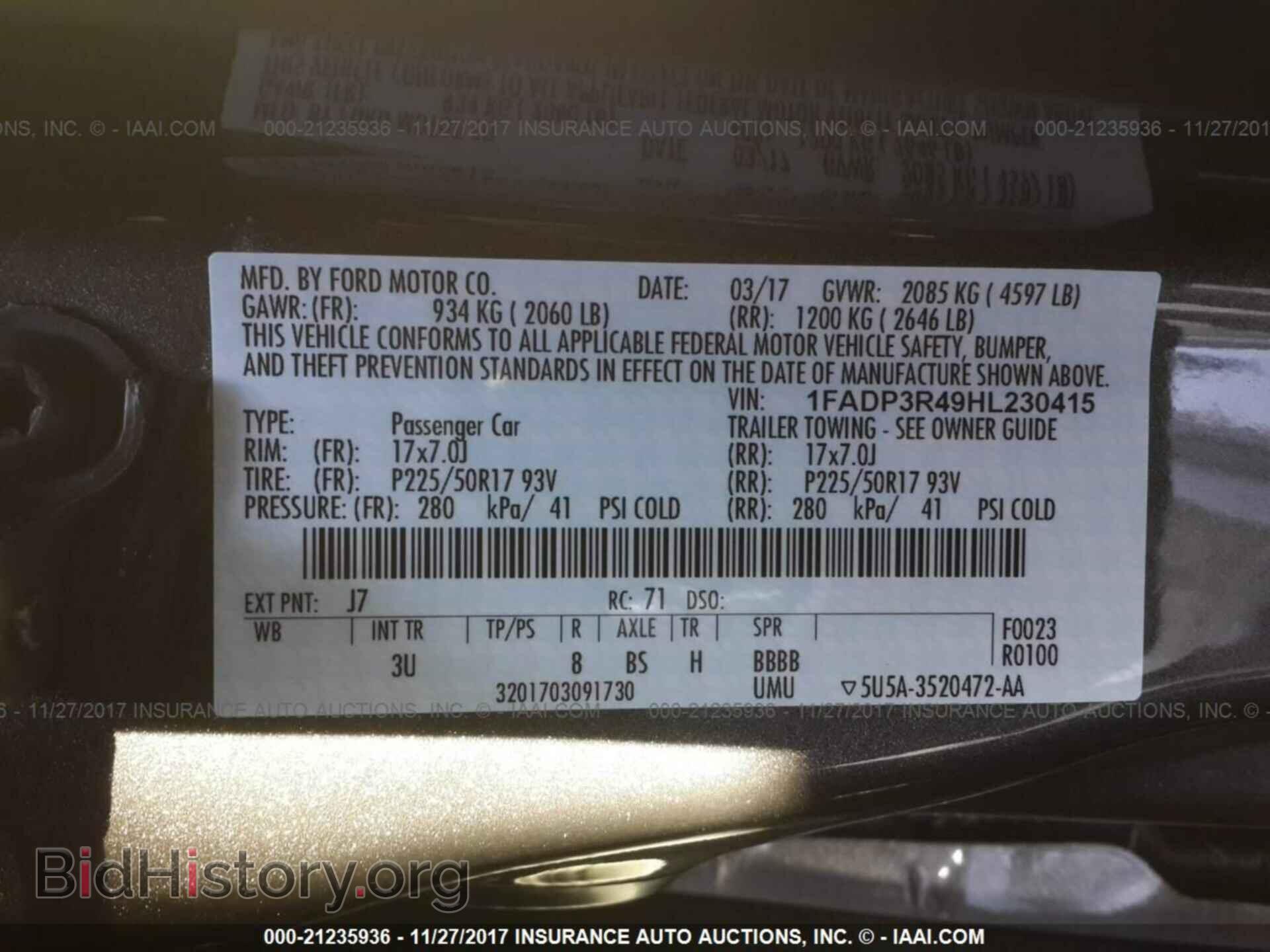 2017 Ford Focus - VIN: 1FADP3R49HL230415 - Photo 9