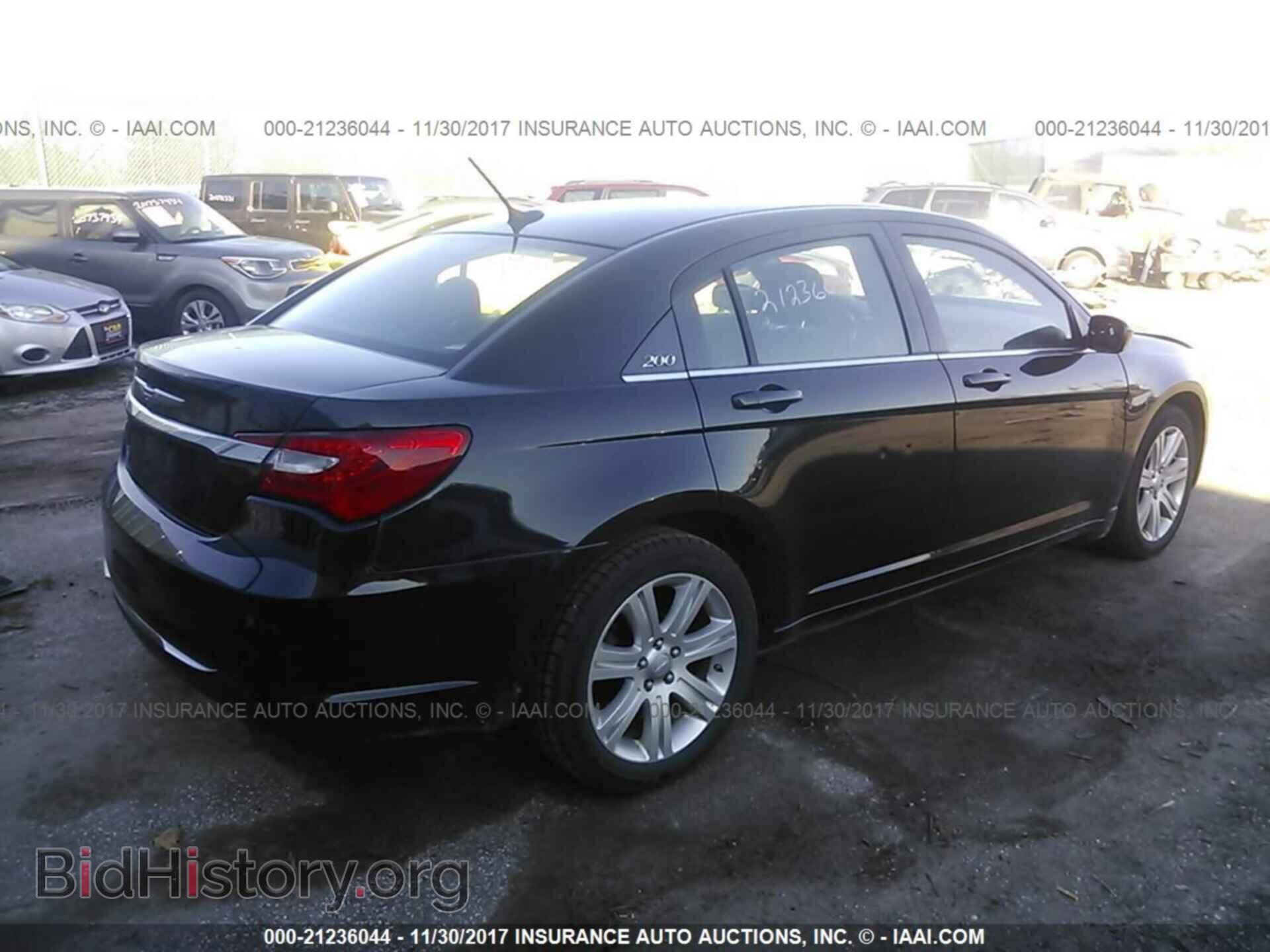 2012 Chrysler 200 - VIN: 1C3CCBBB9CN330861 - Фото 4
