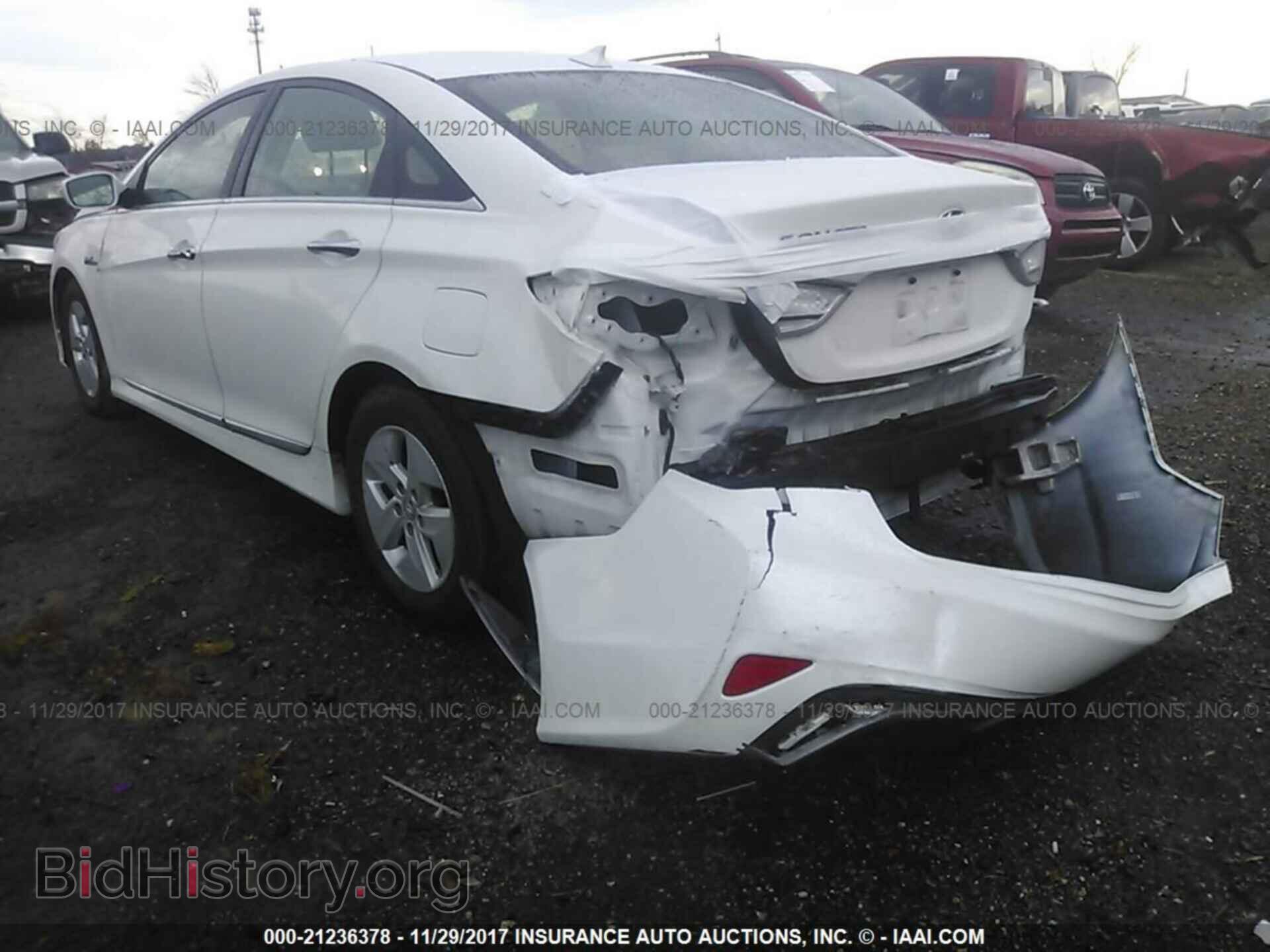 2012 Hyundai Sonata - VIN: KMHEC4A4XCA062294 - Фото 3