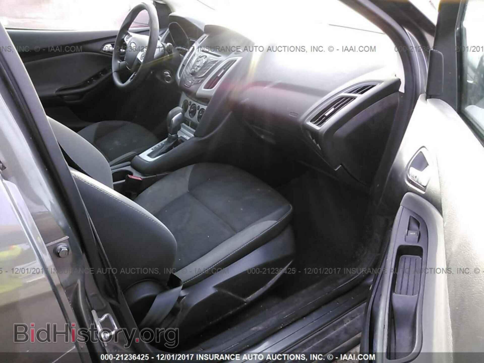 2012 Ford Focus - VIN: 1FAHP3F28CL227115 - Фото 5