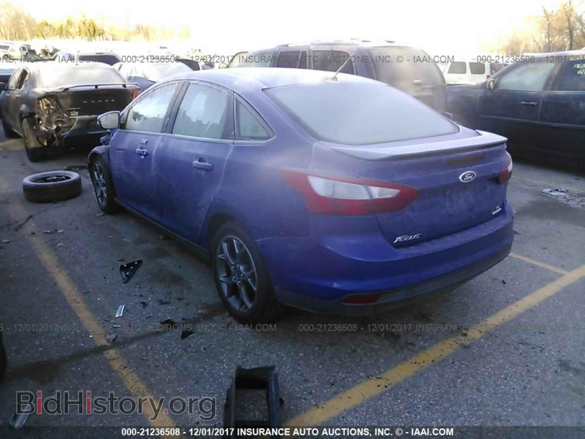 2013 Ford Focus - VIN: 1FADP3F28DL176571 - Photo 3