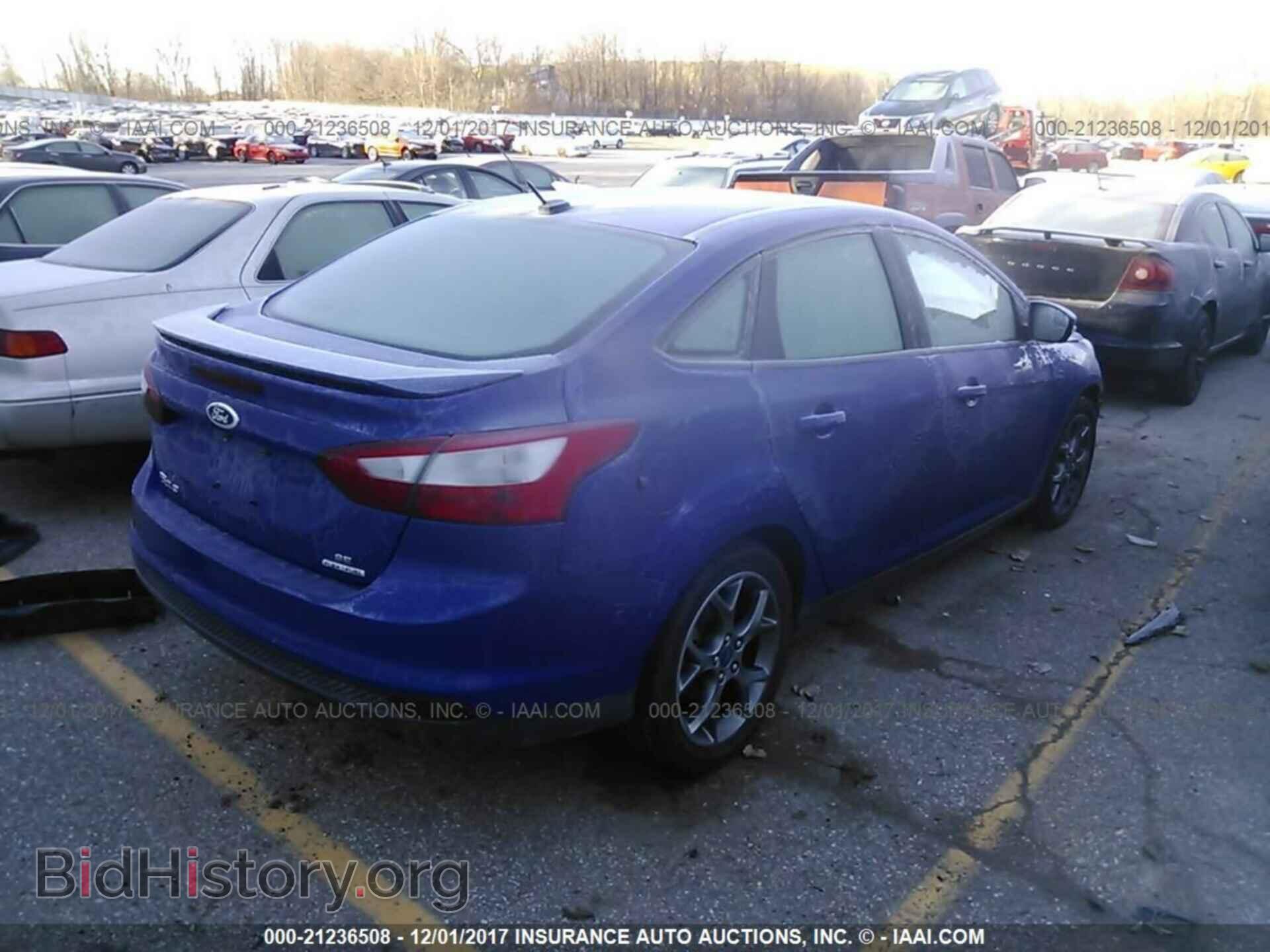 2013 Ford Focus - VIN: 1FADP3F28DL176571 - Photo 4