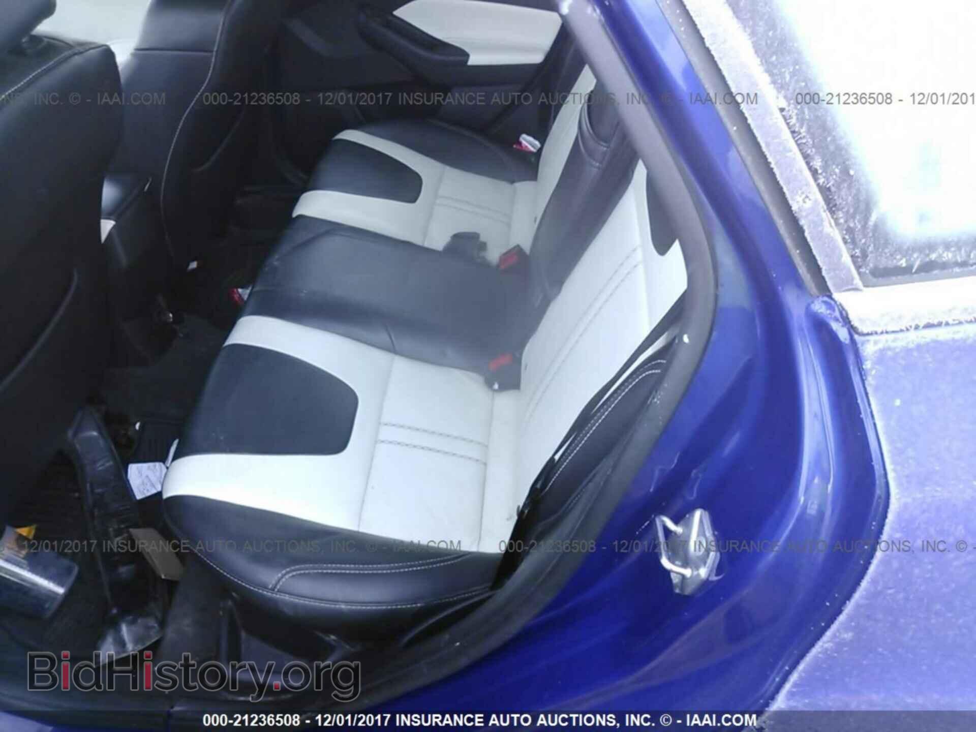 2013 Ford Focus - VIN: 1FADP3F28DL176571 - Photo 8