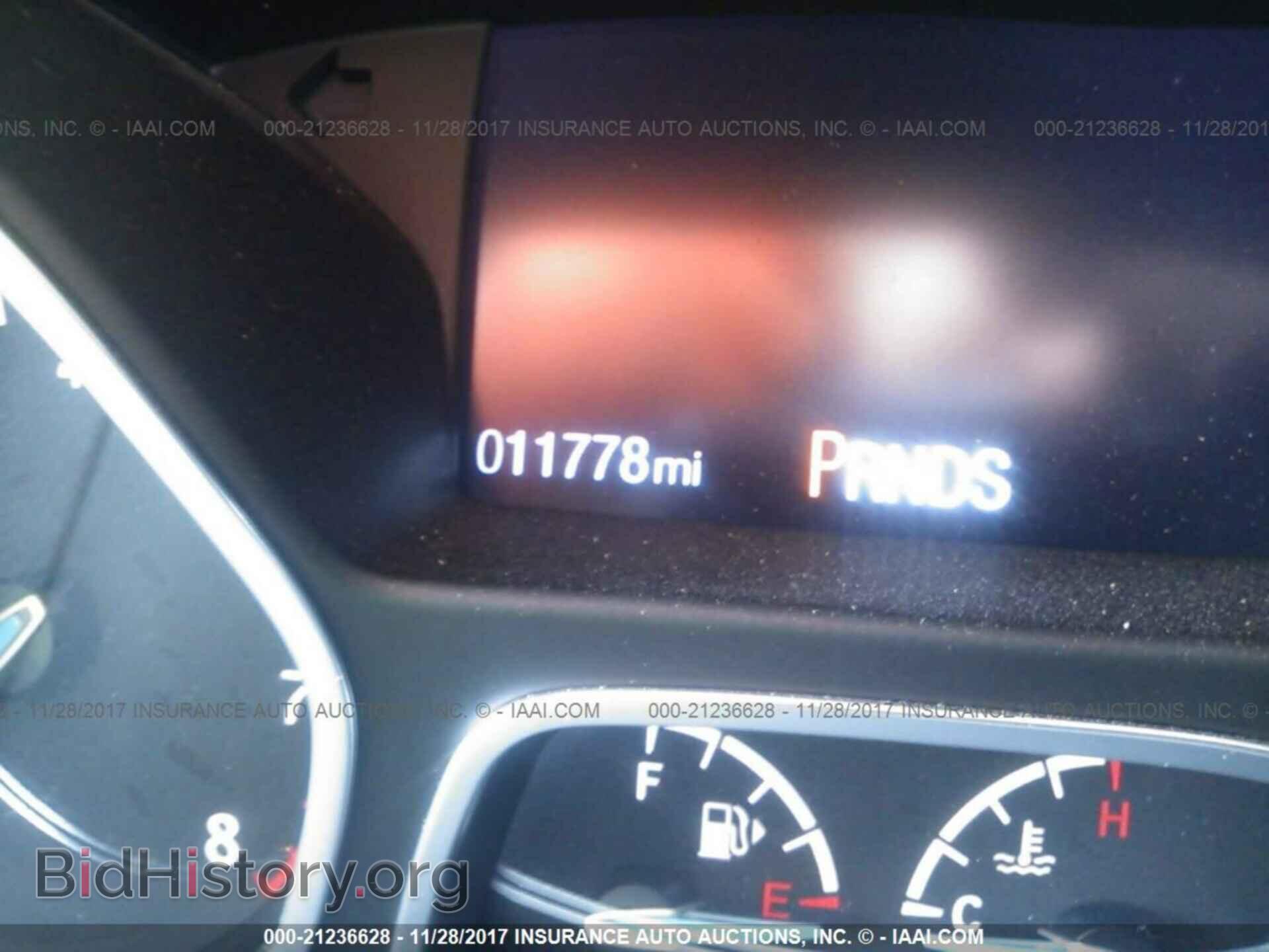 2016 Ford Focus - VIN: 1FADP3F20GL390250 - Photo 7