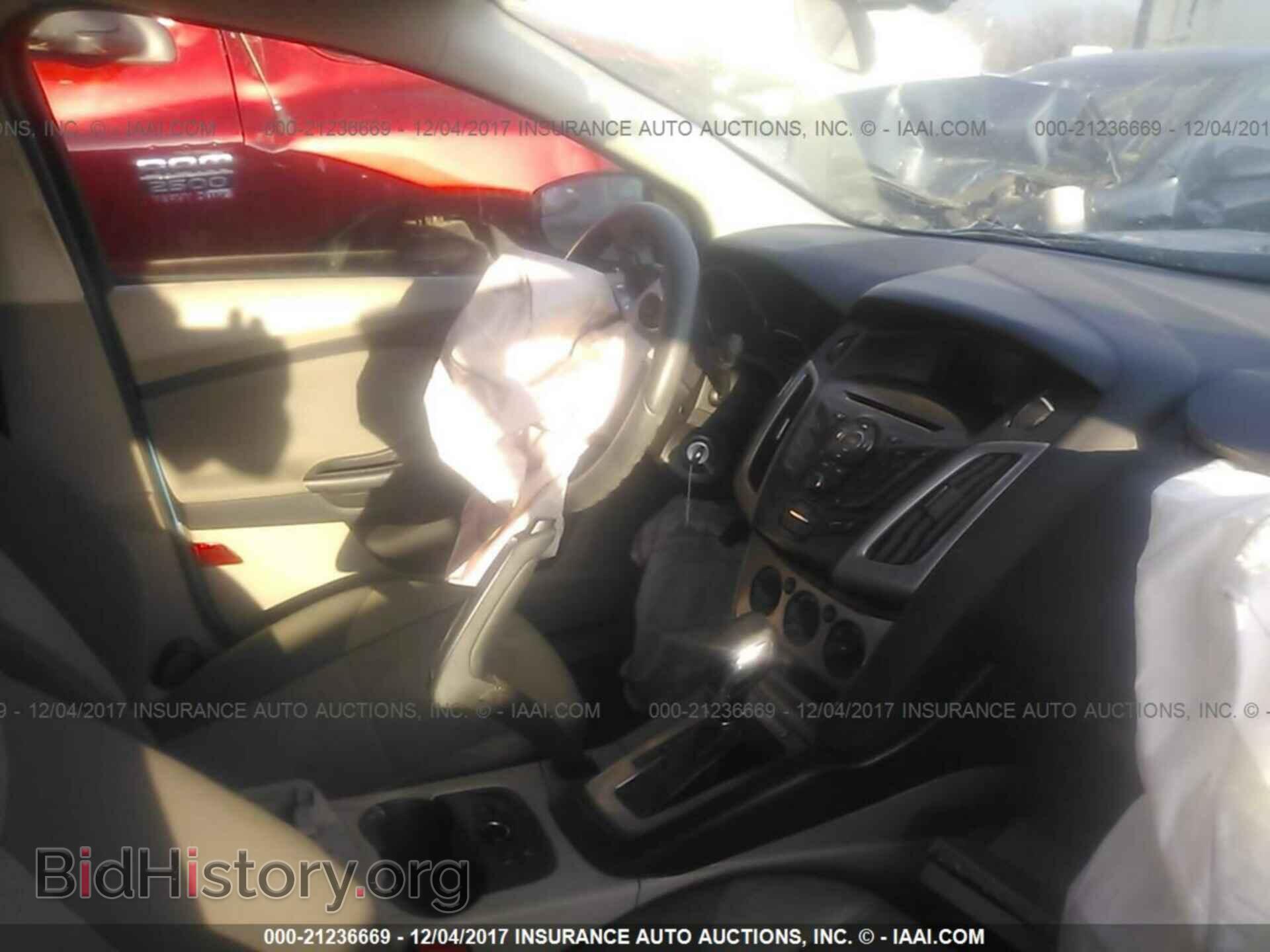 2013 Ford Focus - VIN: 1FADP3F26DL189528 - Photo 5
