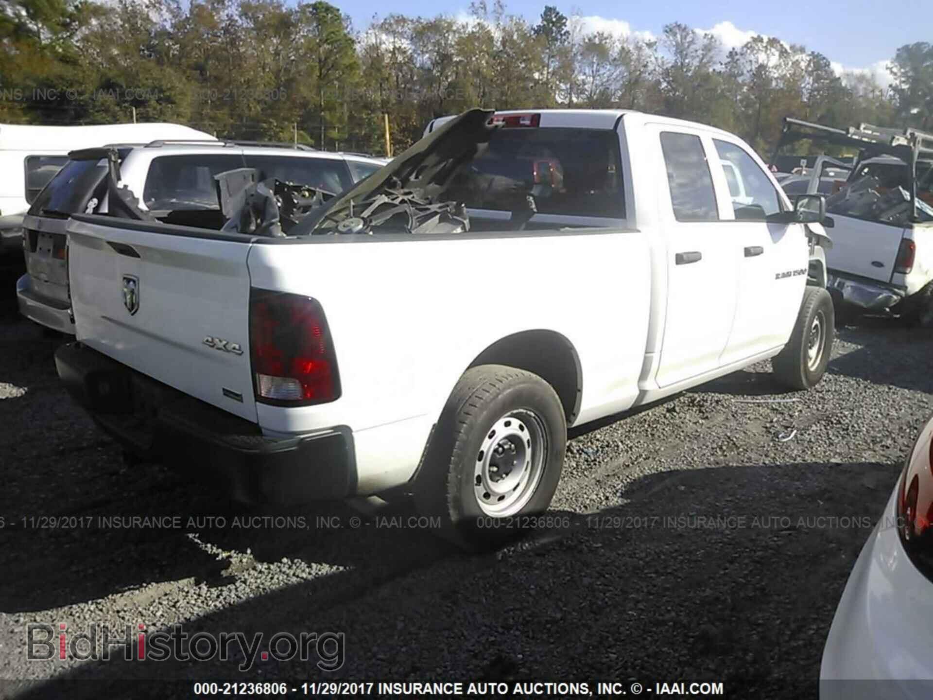 2012 Dodge Ram 1500 - VIN: 1C6RD7FP1CS324647 - Photo 4