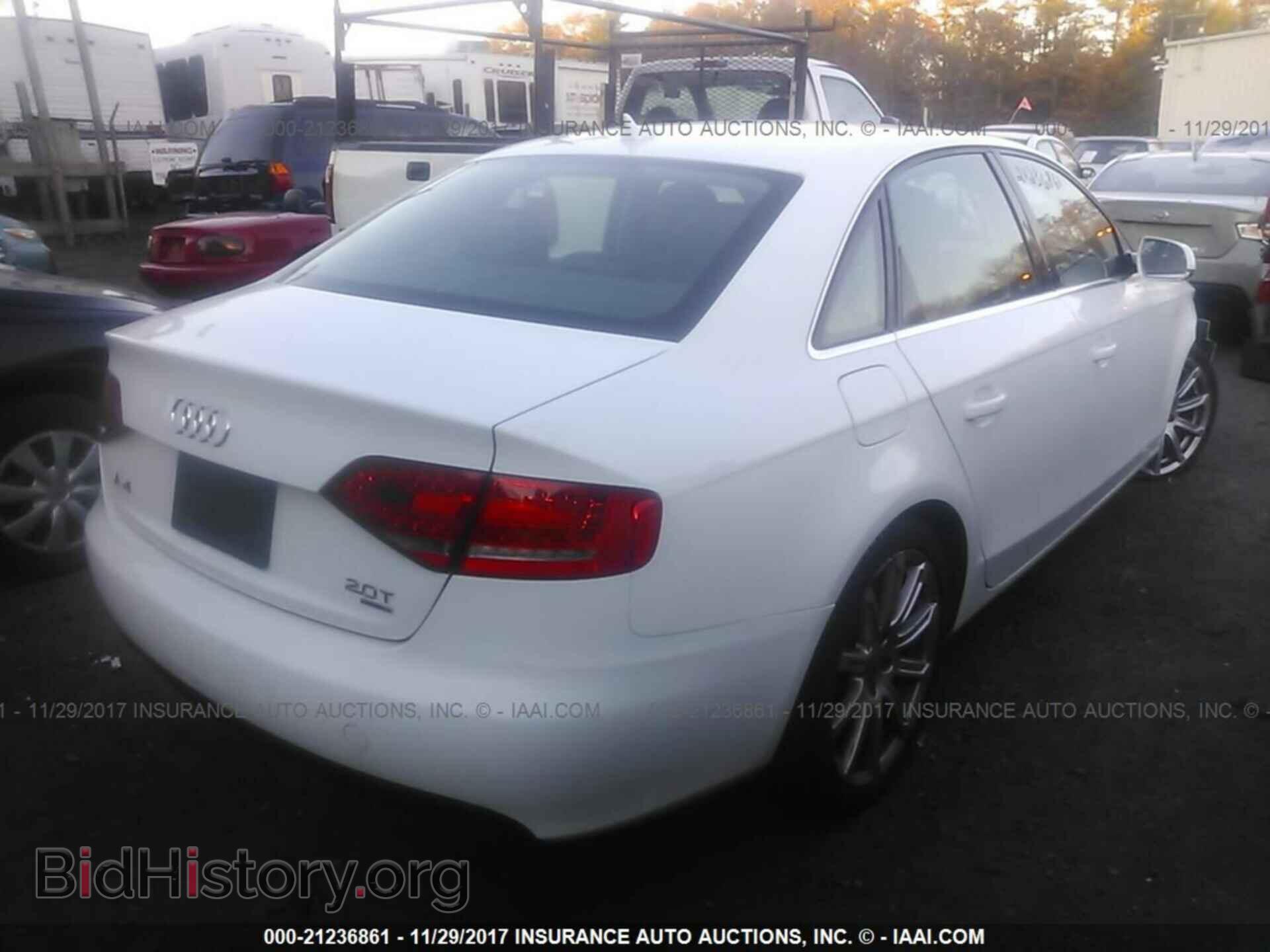 2011 Audi A4 - VIN: WAUHFAFL0BA077261 - Photo 4
