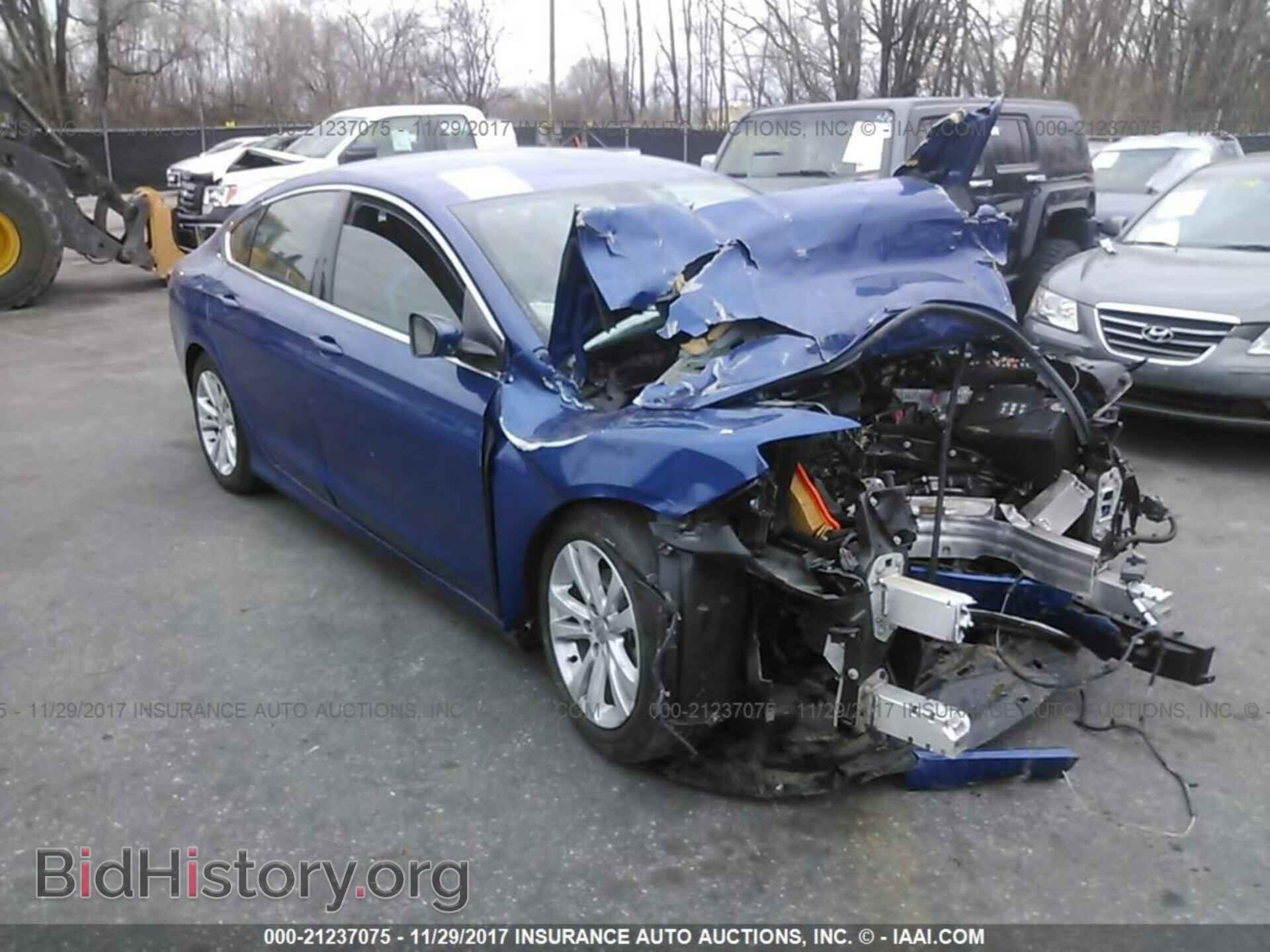 Photo 1C3CCCAB8FN651253 - Chrysler 200 2015