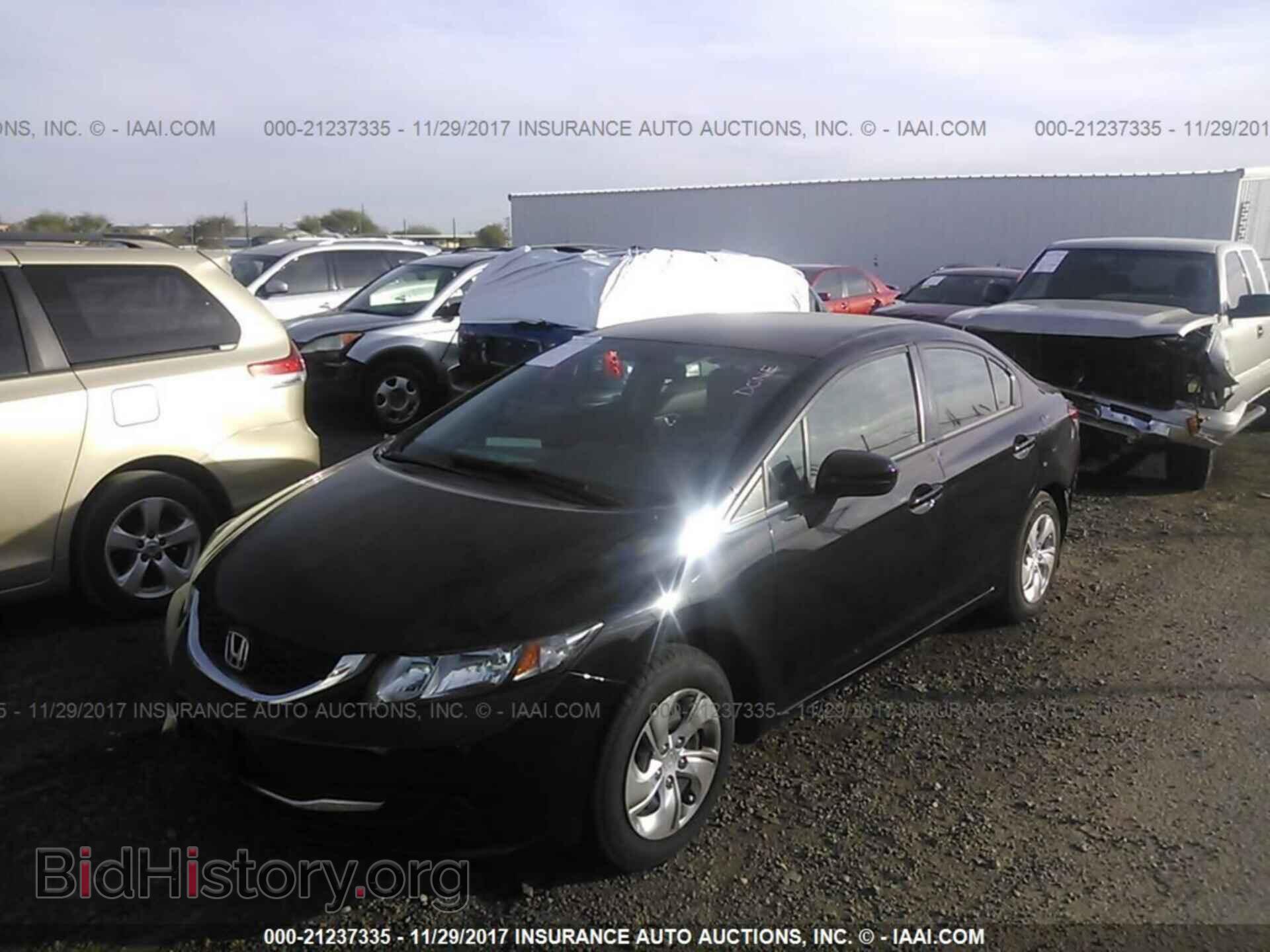 2014 Honda Civic - VIN: 19XFB2F56EE204402 - Фото 2