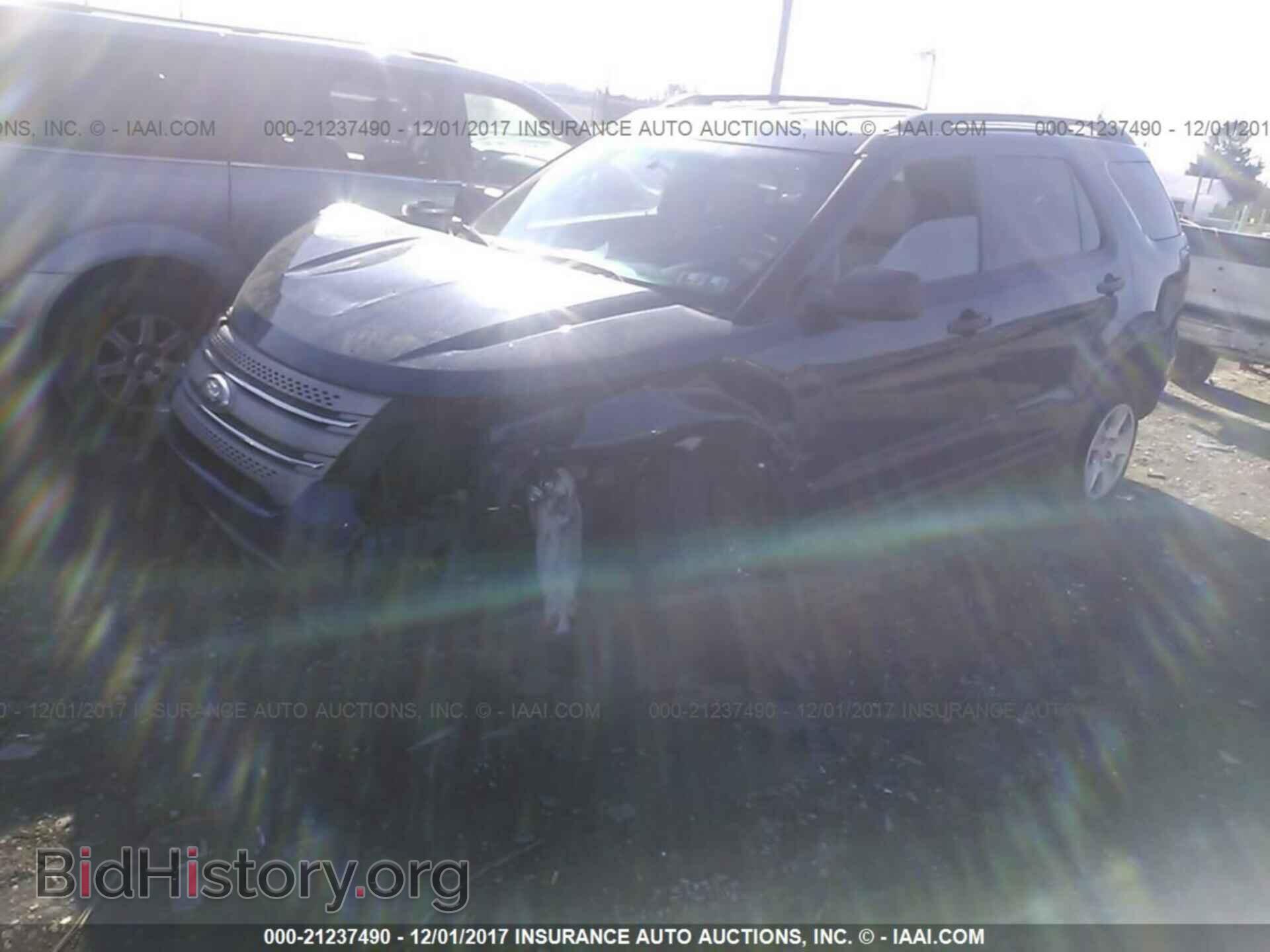 2012 Ford Explorer - VIN: 1FMHK8B82CGA96350 - Фото 2