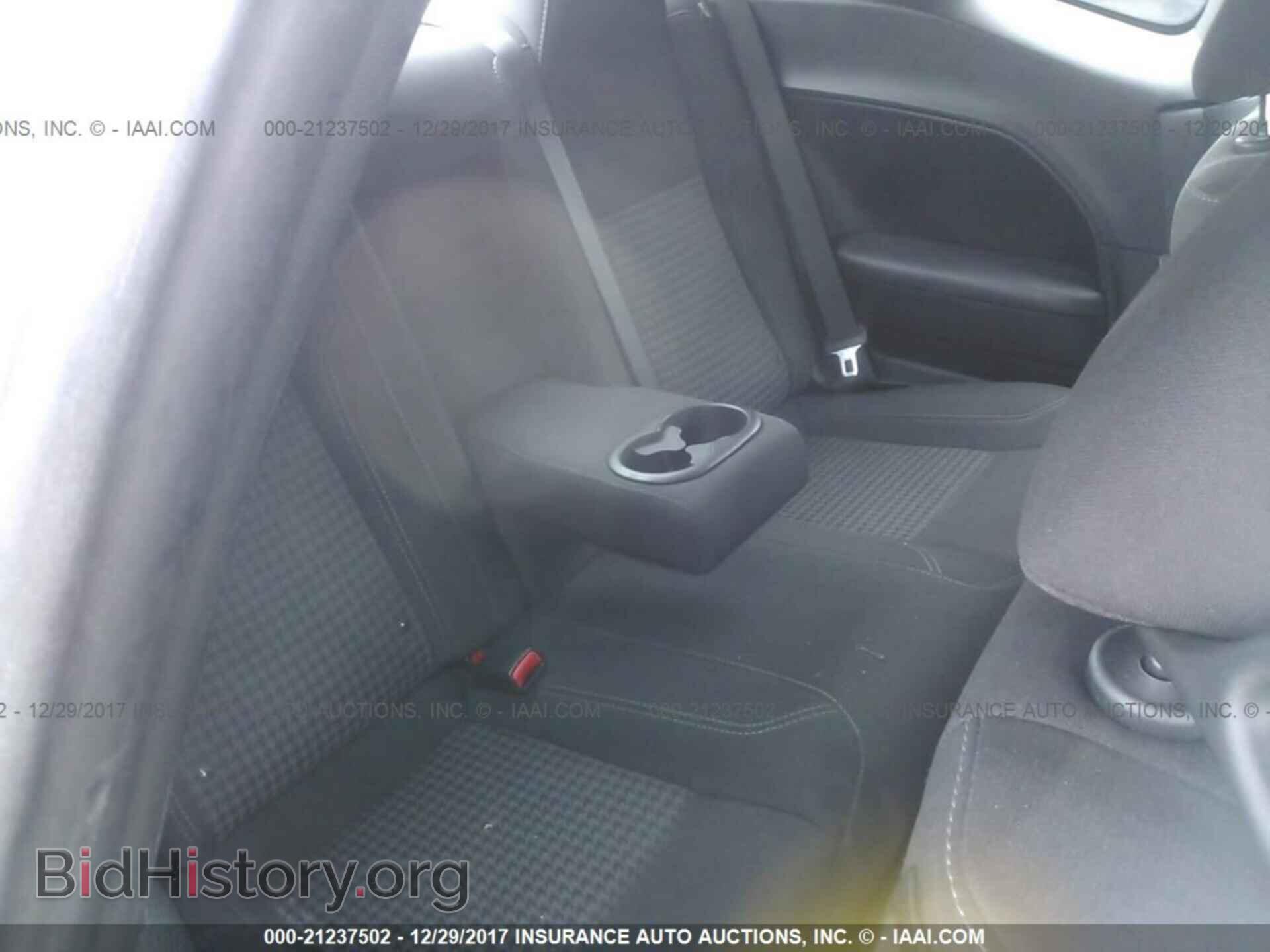 2016 Dodge Challenger - VIN: 2C3CDZAG3GH225623 - Фото 8