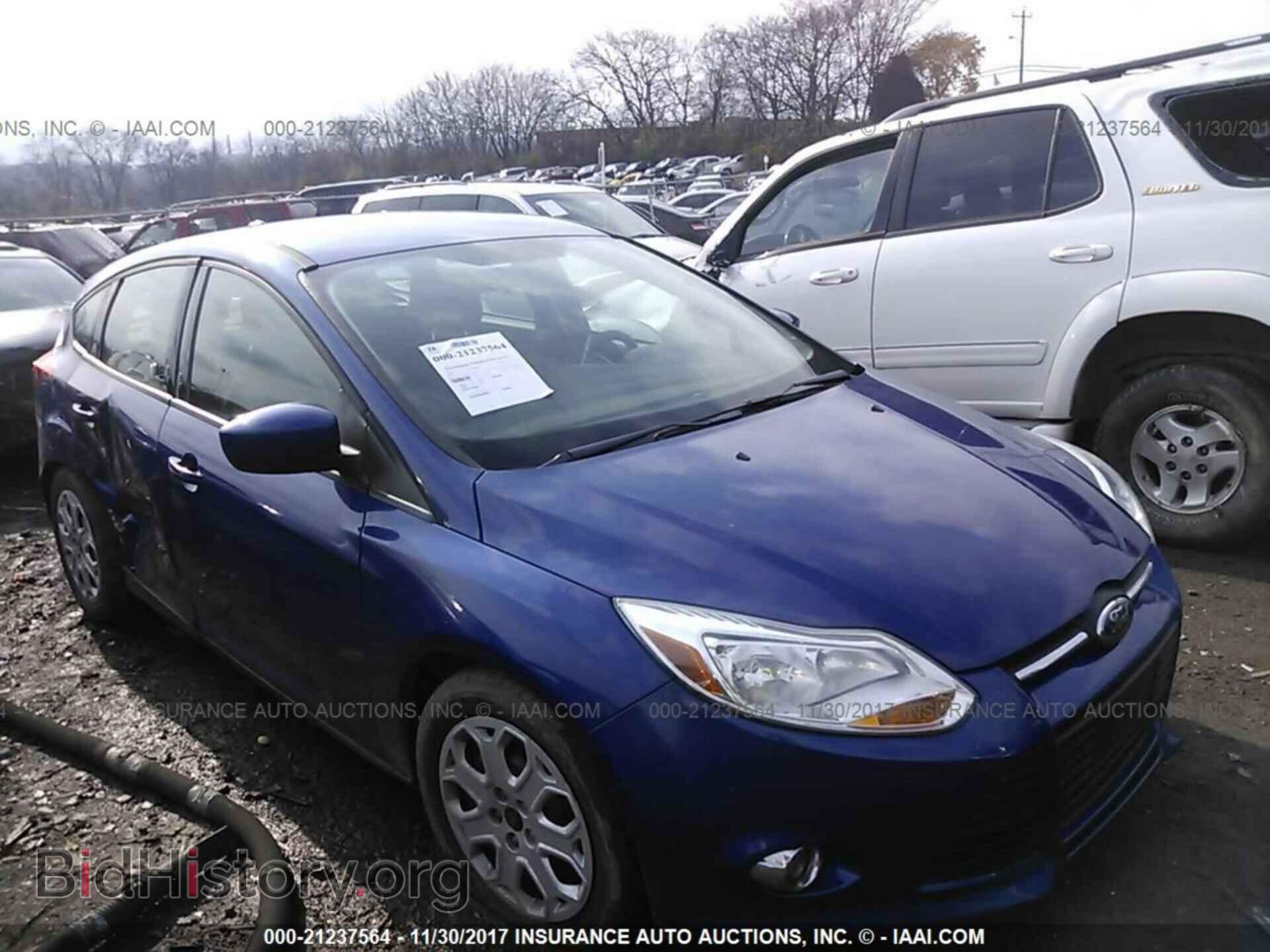 Photo 1FAHP3K25CL356645 - Ford Focus 2012