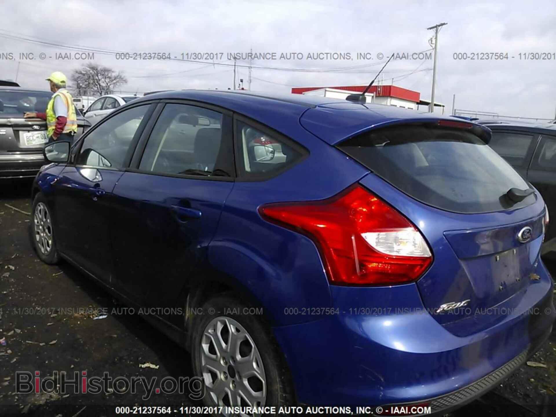 2012 Ford Focus - VIN: 1FAHP3K25CL356645 - Фото 3