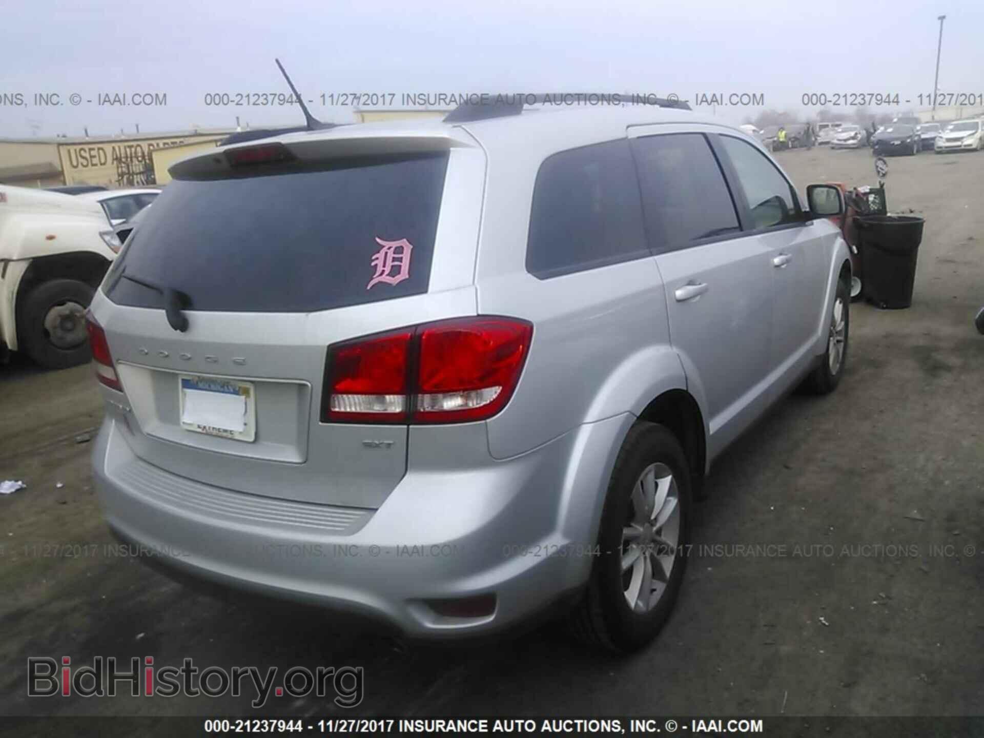 2014 Dodge Journey - VIN: 3C4PDDBG5ET154069 - Фото 4