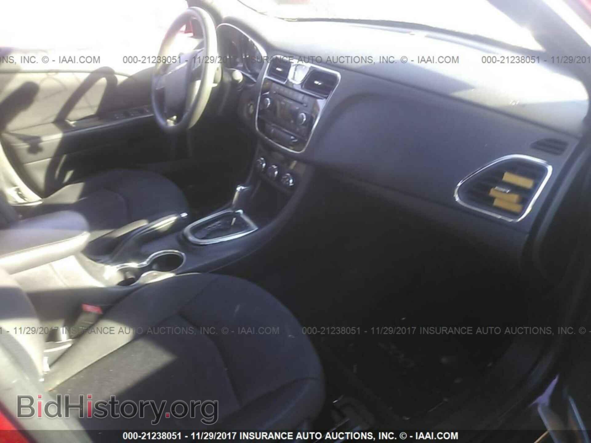 2013 Chrysler 200 - VIN: 1C3CCBAB2DN670100 - Фото 5