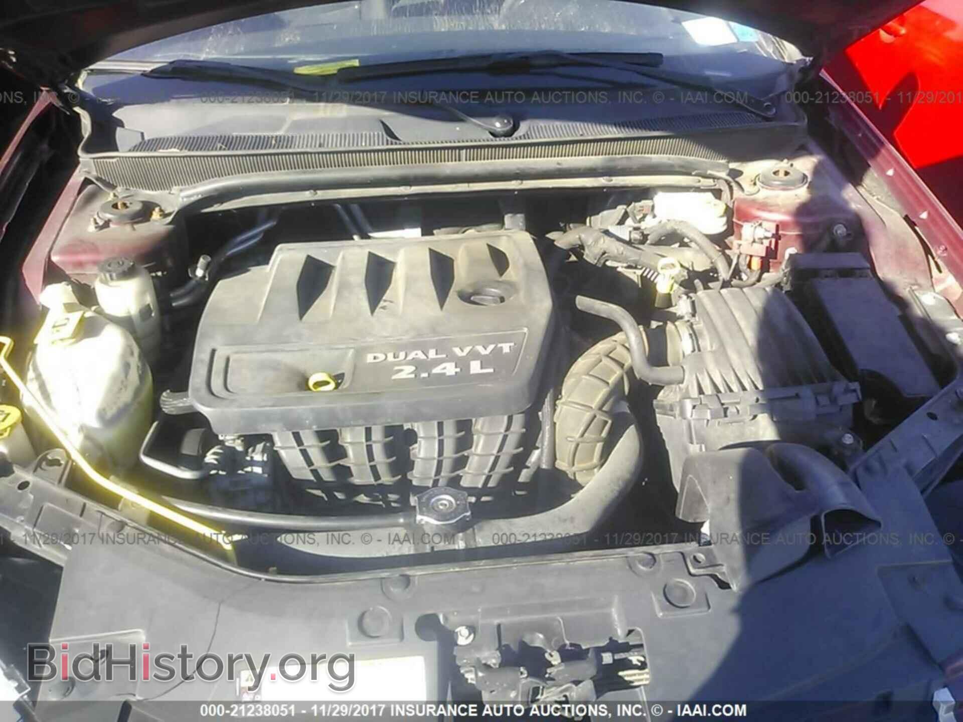 2013 Chrysler 200 - VIN: 1C3CCBAB2DN670100 - Фото 10
