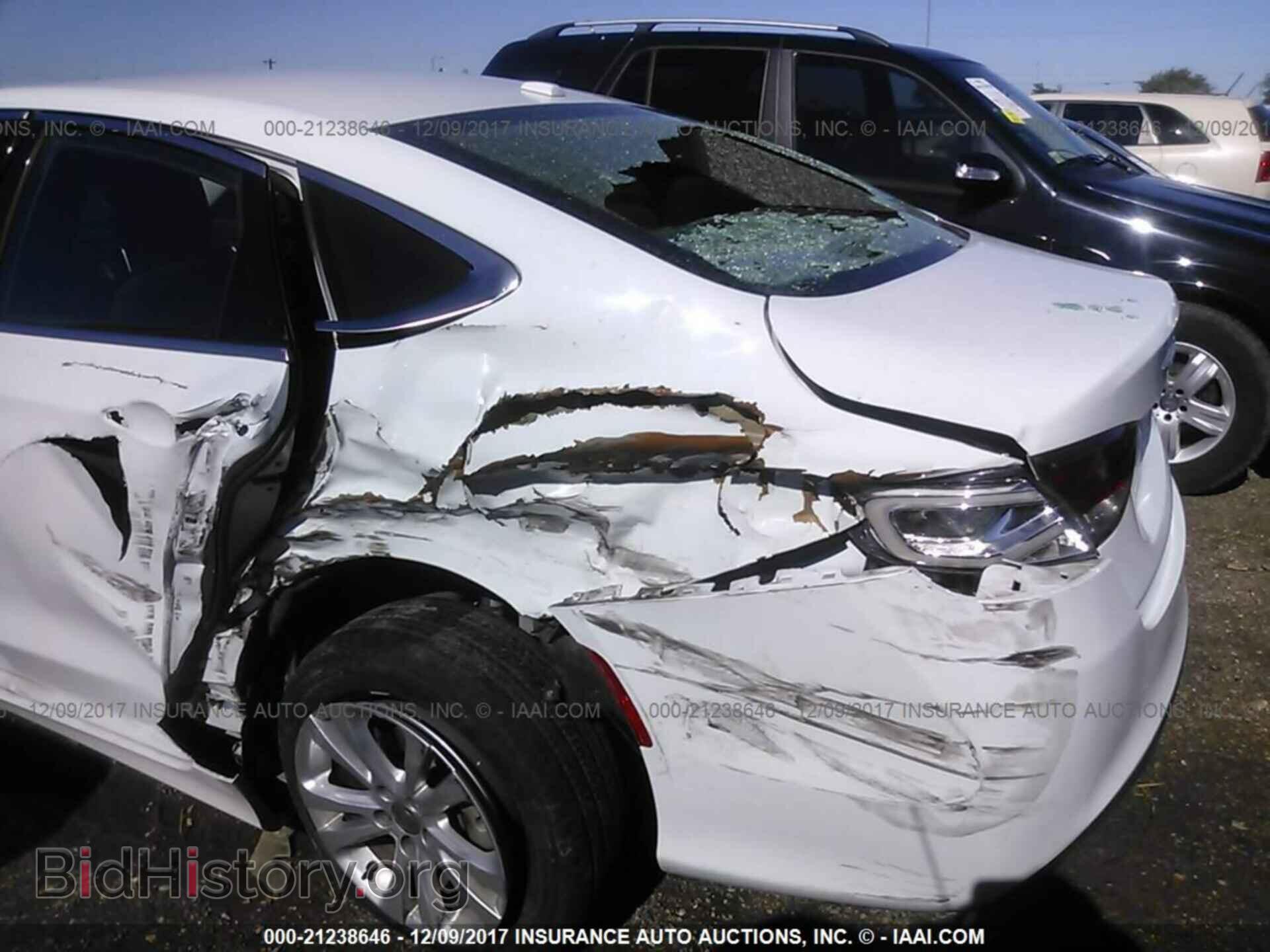 2015 Chrysler 200 - VIN: 1C3CCCAB0FN562504 - Фото 6