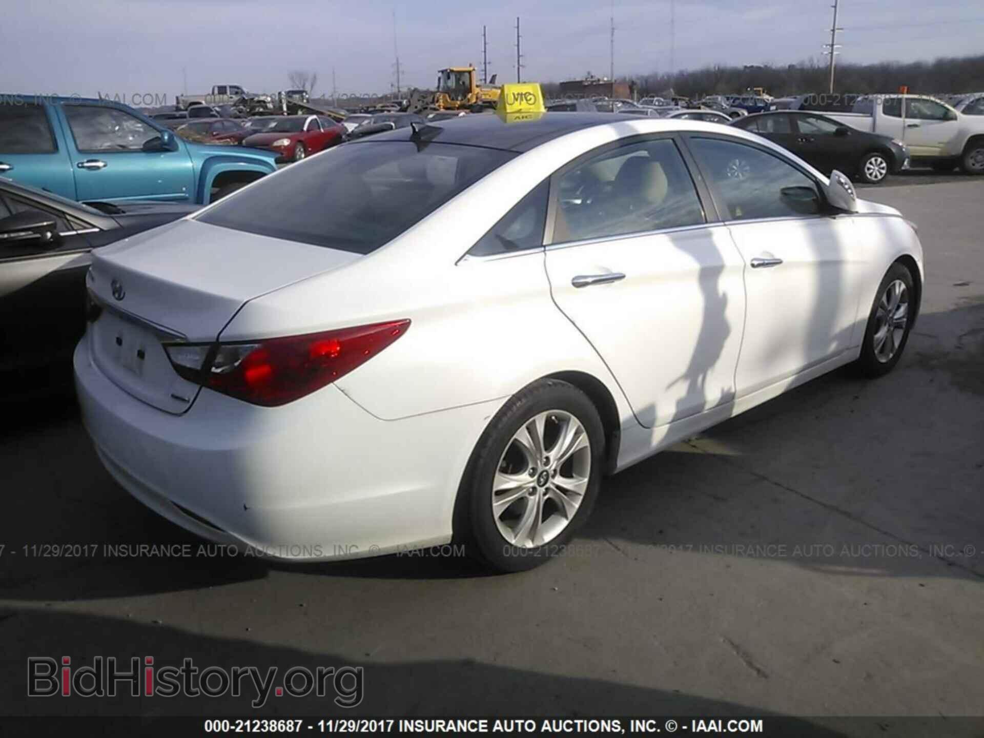 2012 Hyundai Sonata - VIN: 5NPEC4AC1CH428941 - Фото 4