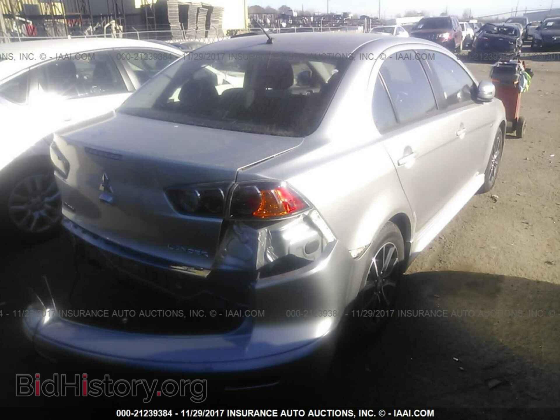 2017 Mitsubishi Lancer - VIN: JA32U2FU1HU005357 - Фото 4