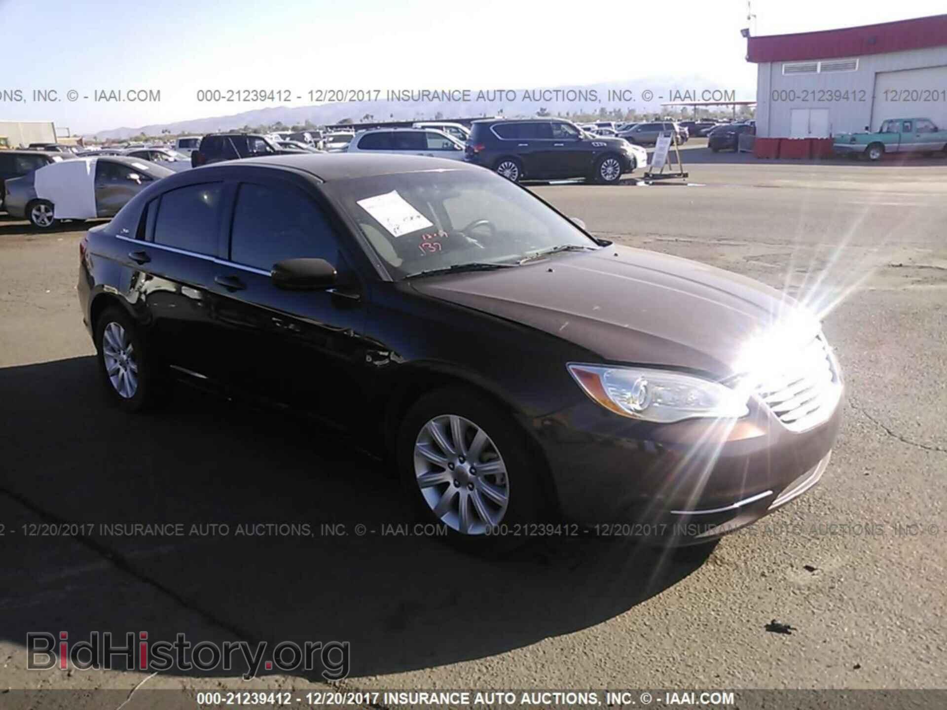 Фотография 1C3CCBBB0DN541903 - Chrysler 200 2013