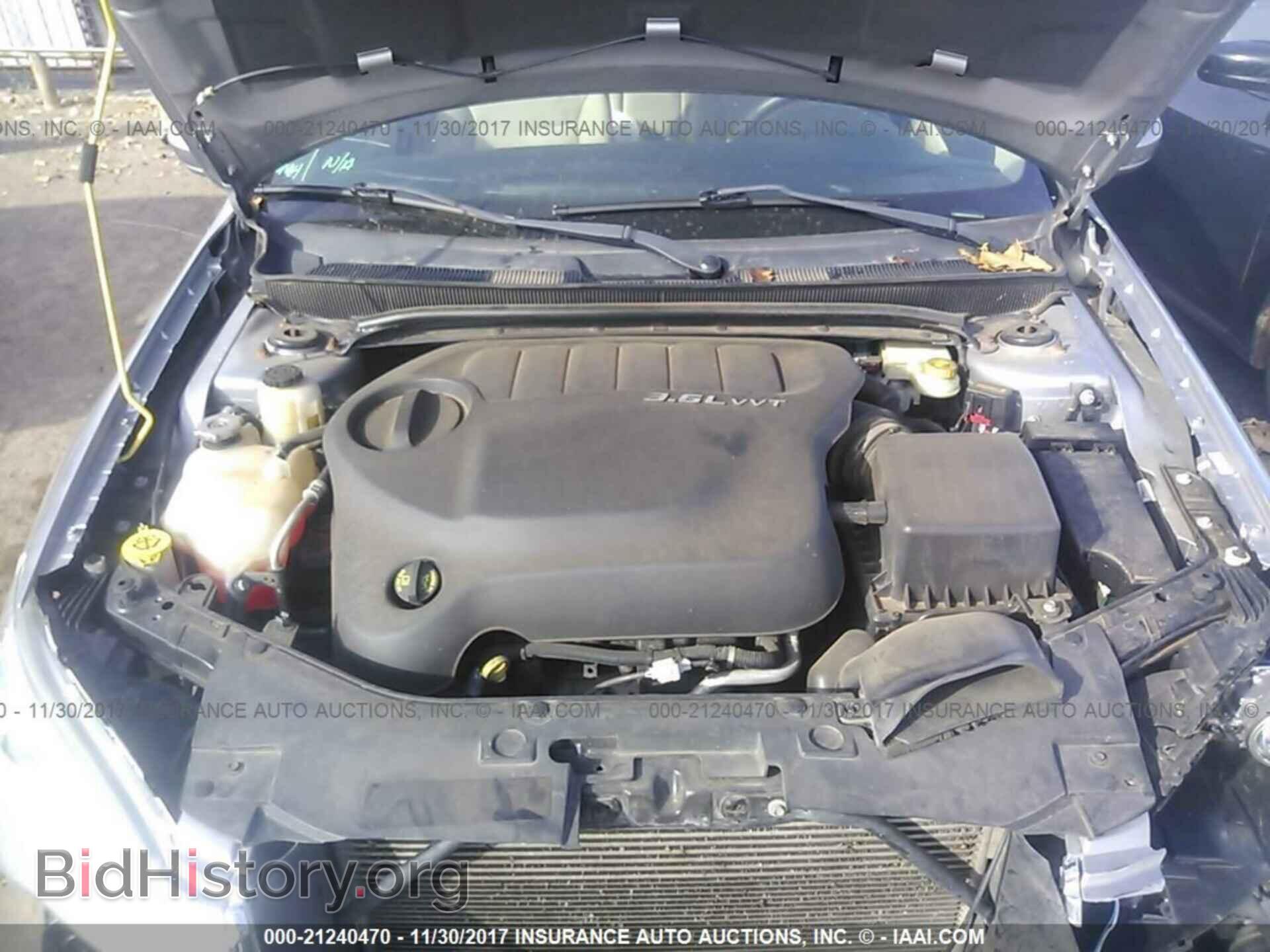 2013 Chrysler 200 - VIN: 1C3CCBAG2DN587407 - Photo 10