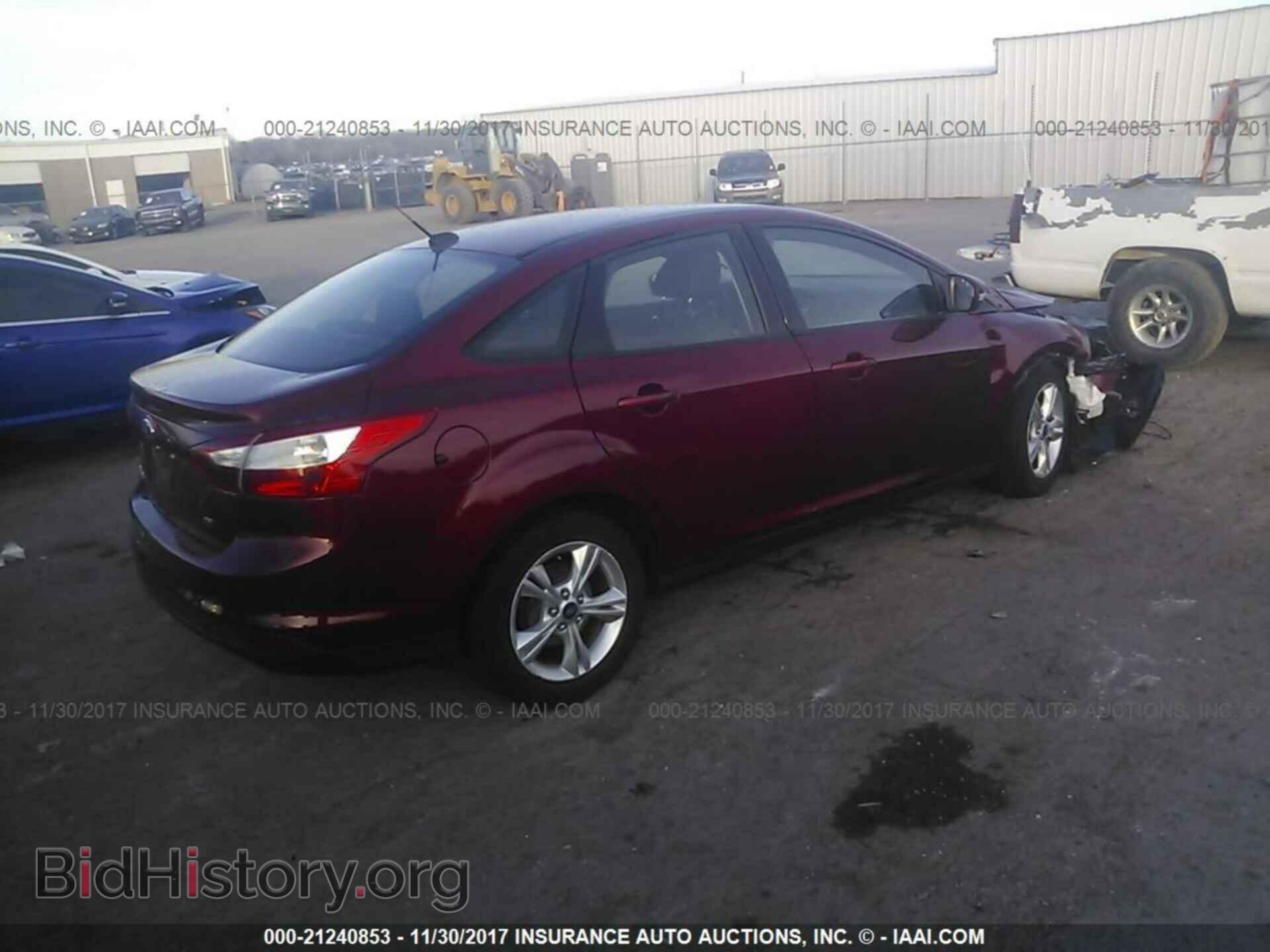 2013 Ford Focus - VIN: 1FADP3F2XDL362550 - Фото 4