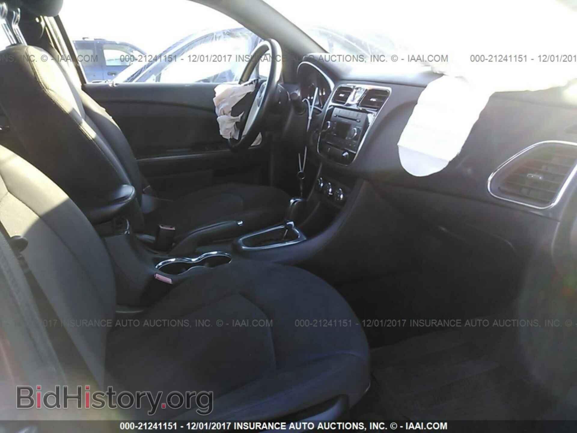 2013 Chrysler 200 - VIN: 1C3CCBBB1DN732441 - Photo 5