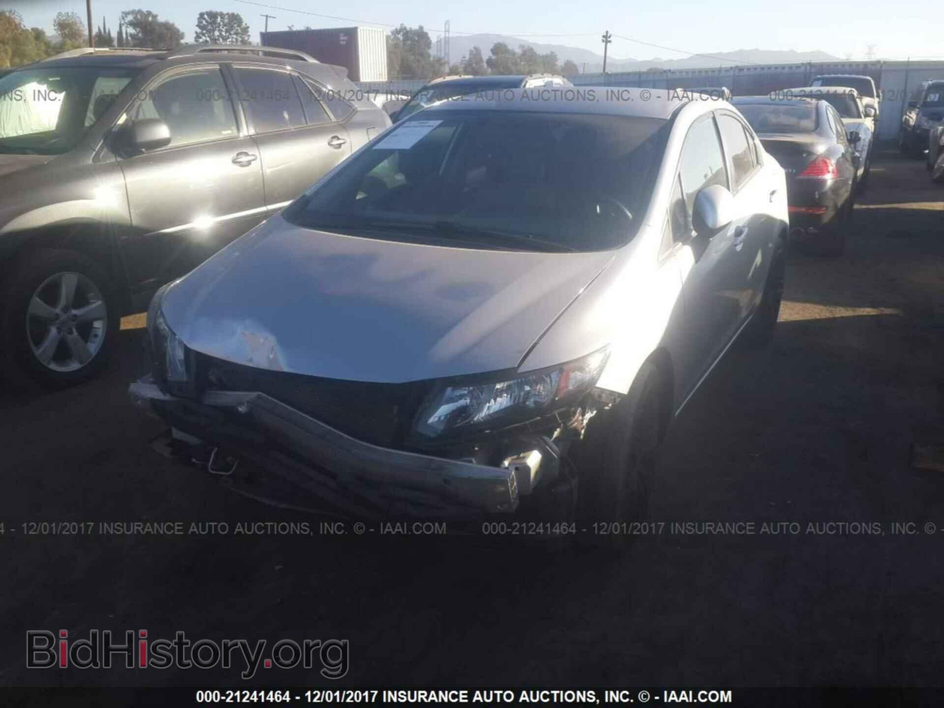 2013 Honda Civic - VIN: 19XFB2F54DE253550 - Фото 2