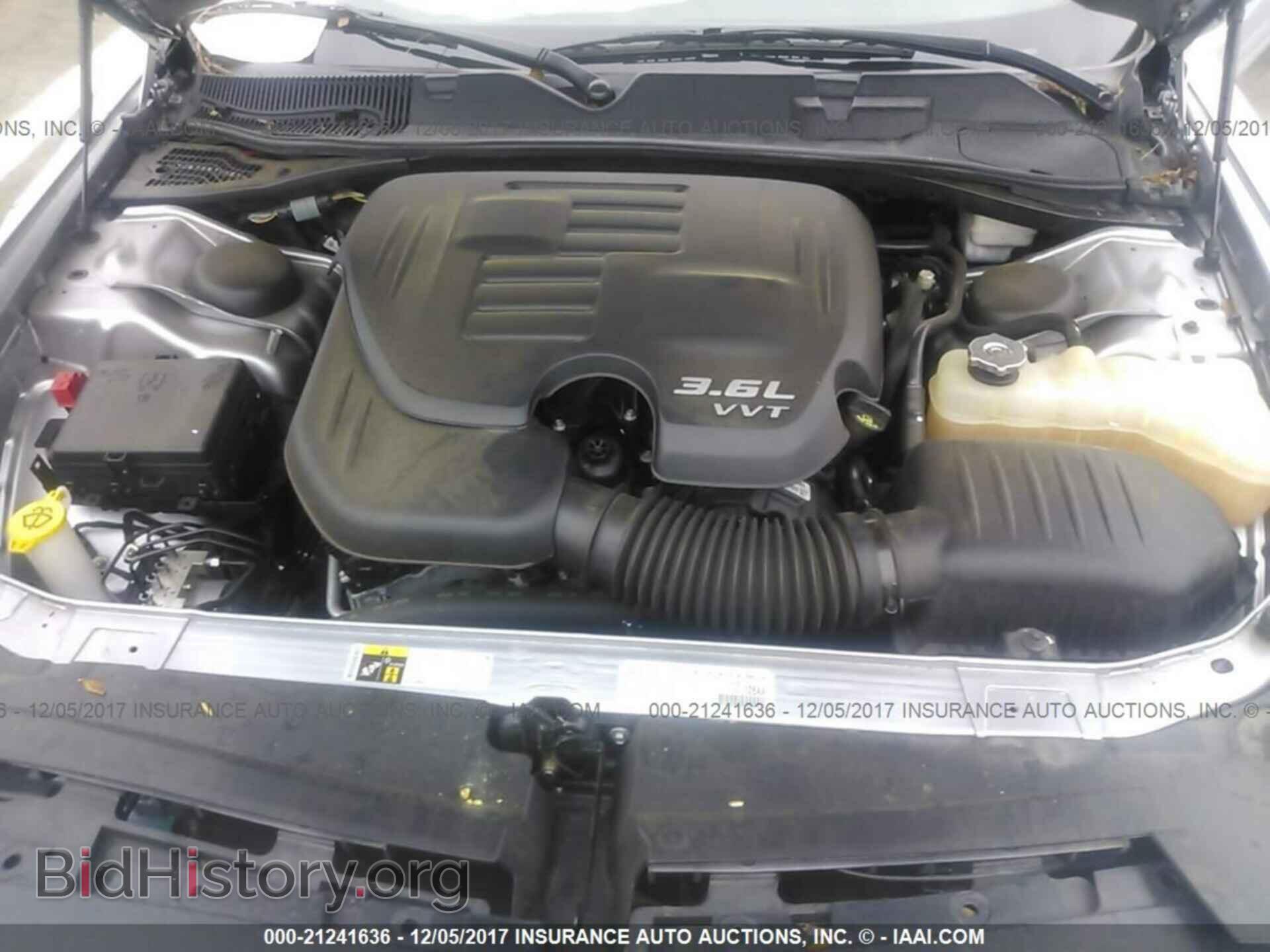 2015 Dodge Challenger - VIN: 2C3CDZAG4FH775203 - Photo 10